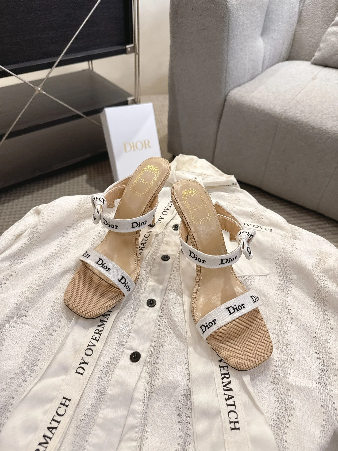 DIOR Sandals Beige-White B40202609111768 - Image 2