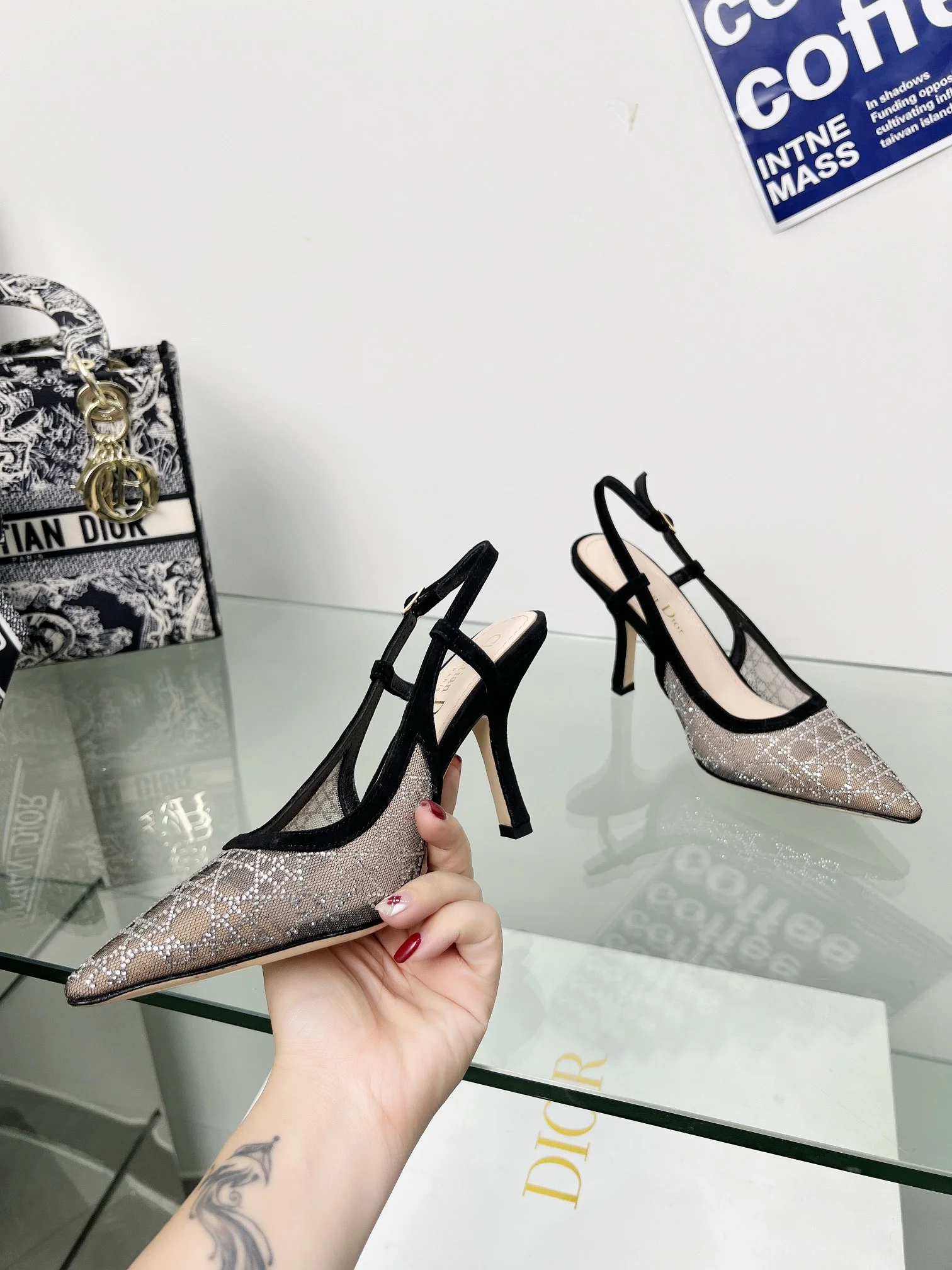 DIOR Sandals Black-Silver B60202609111150 - Image 2