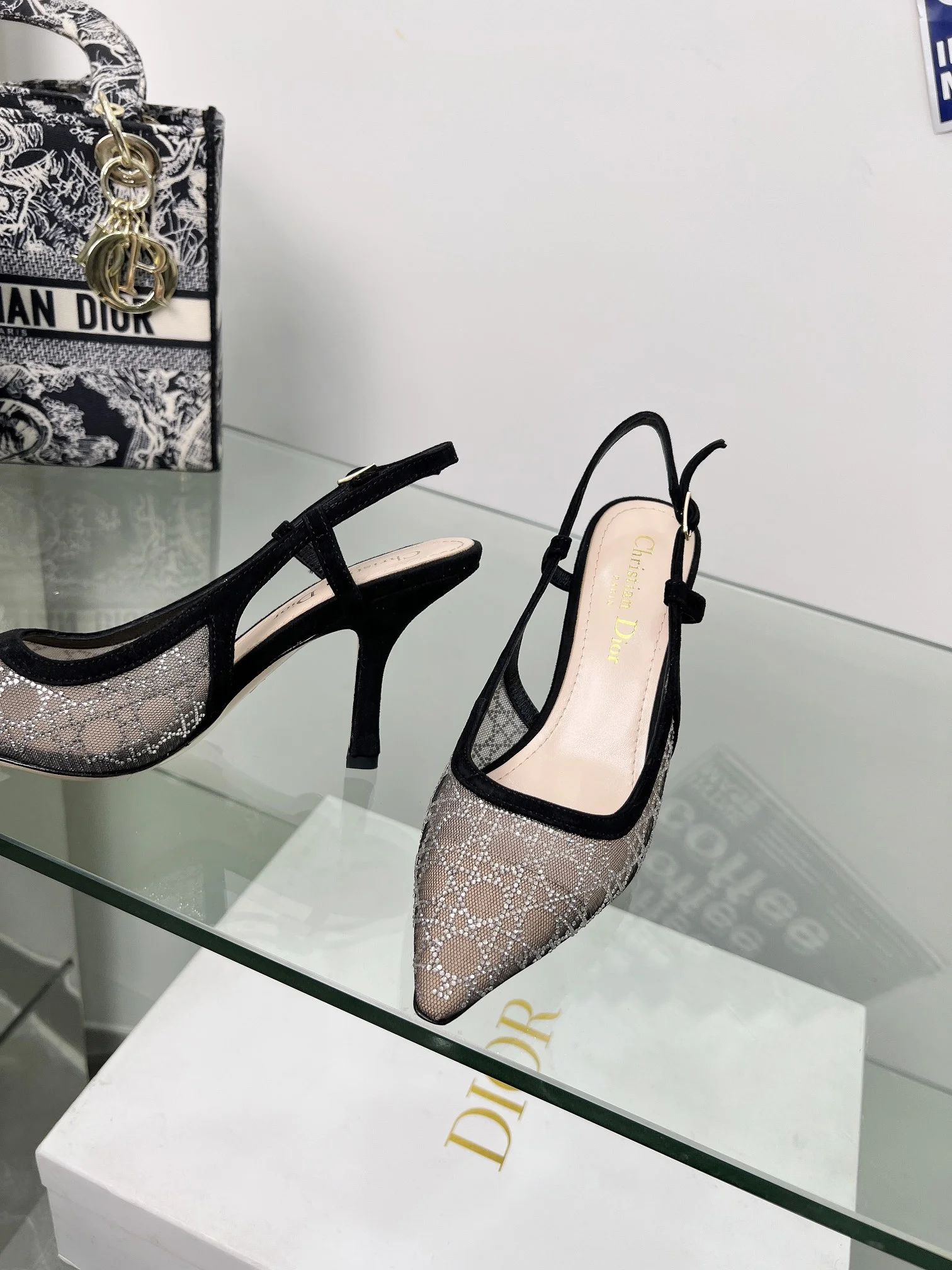 DIOR Sandals Black-Silver B60202609111150 - Image 4