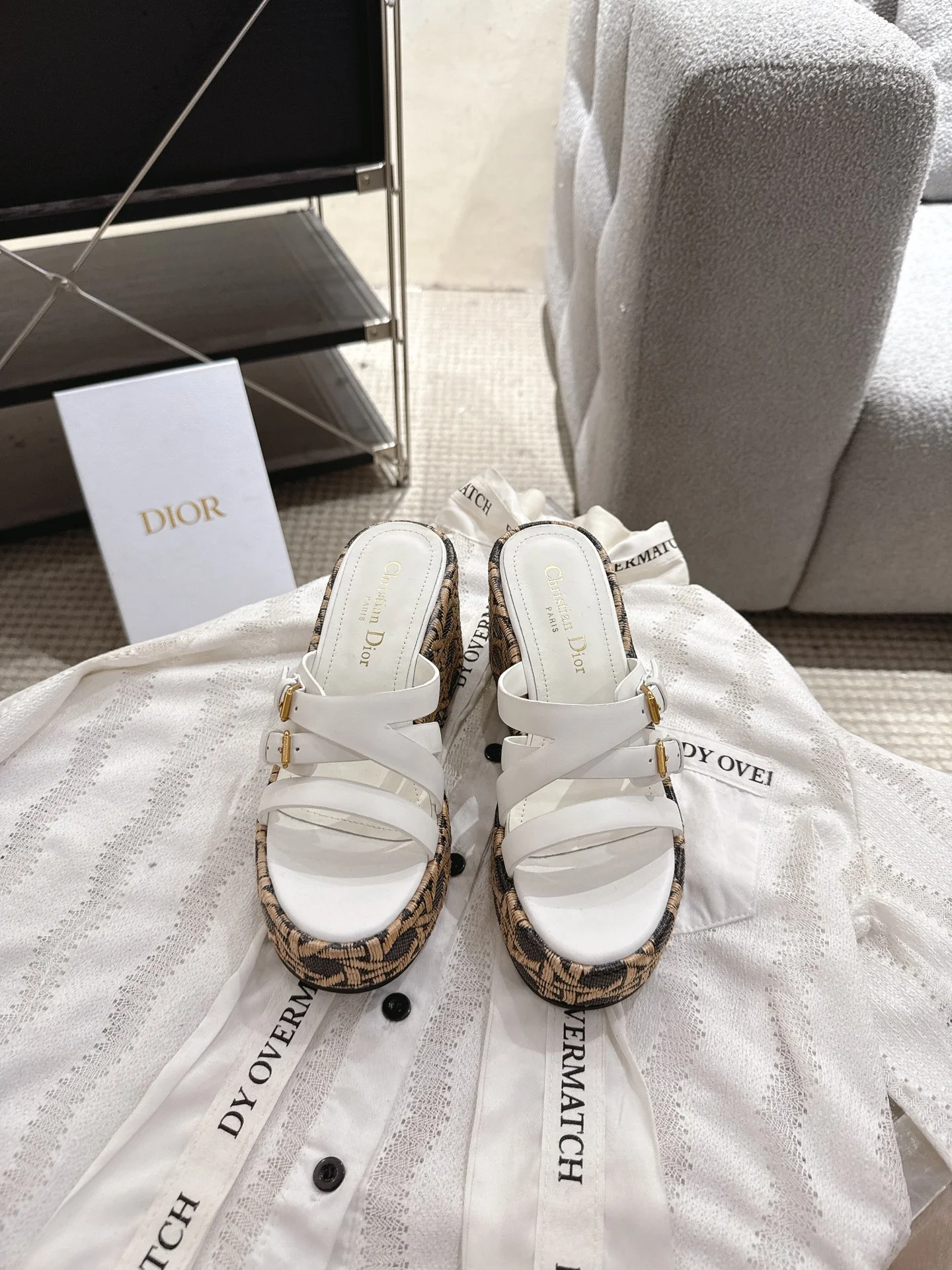 DIOR Sandals Calf Leather White-Brown EU35-40 B40202609111787