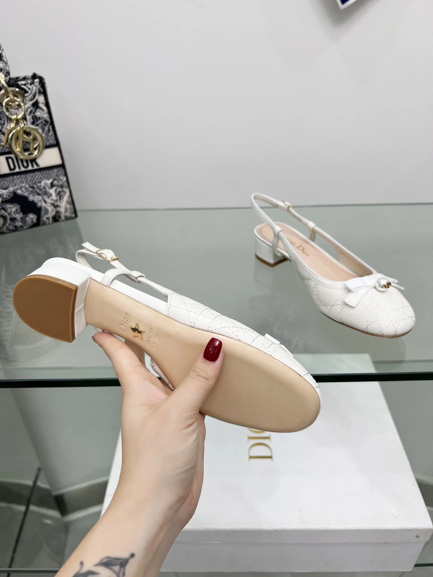 DIOR Sandals Metallic Lambskin White EU34-43 B40202609111164 - Image 9