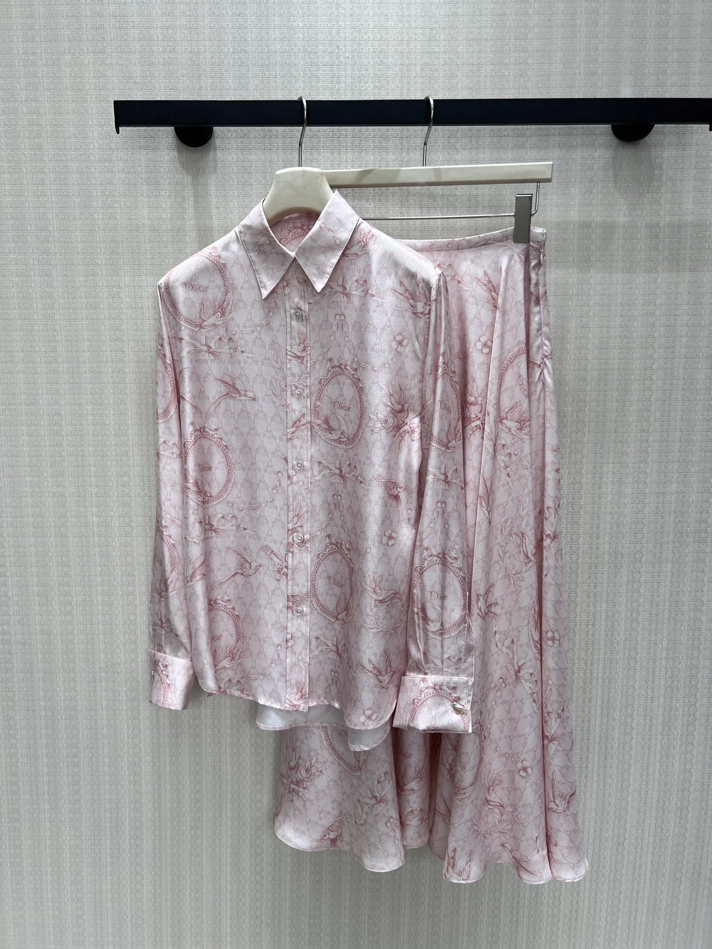 DIOR Shirts Silk Pink-White 36-40 E05202609061822 - Image 8