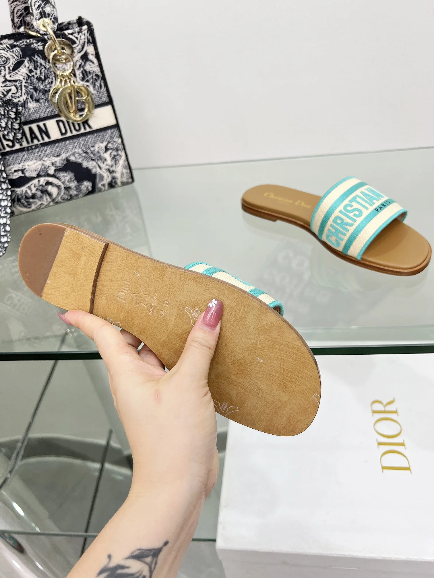 DIOR Slides Beige-Blue B20202609111165 - Image 9