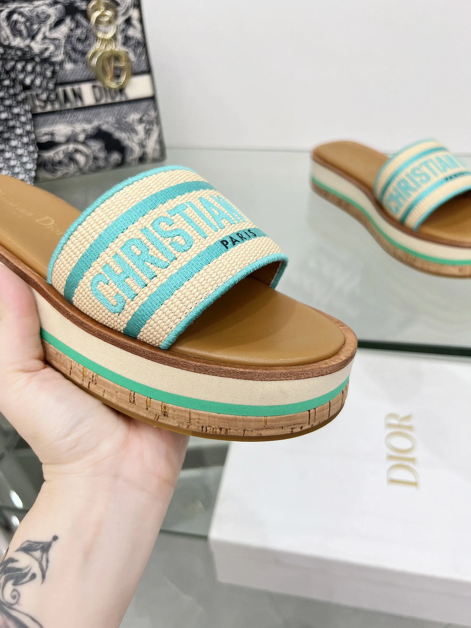 DIOR Slides Beige-Light Blue B60202609111176 - Image 6