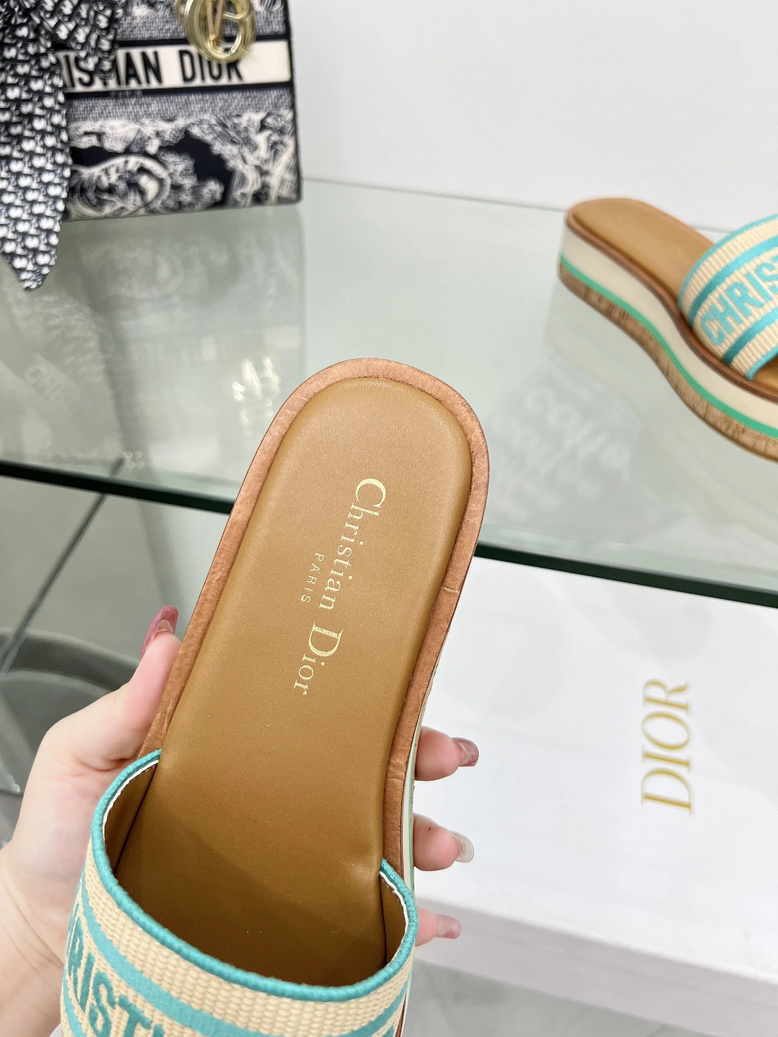 DIOR Slides Beige-Light Blue B60202609111176 - Image 7