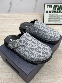 Alternative view of DIOR Slides Blue-White EU38-46 A90202609111692