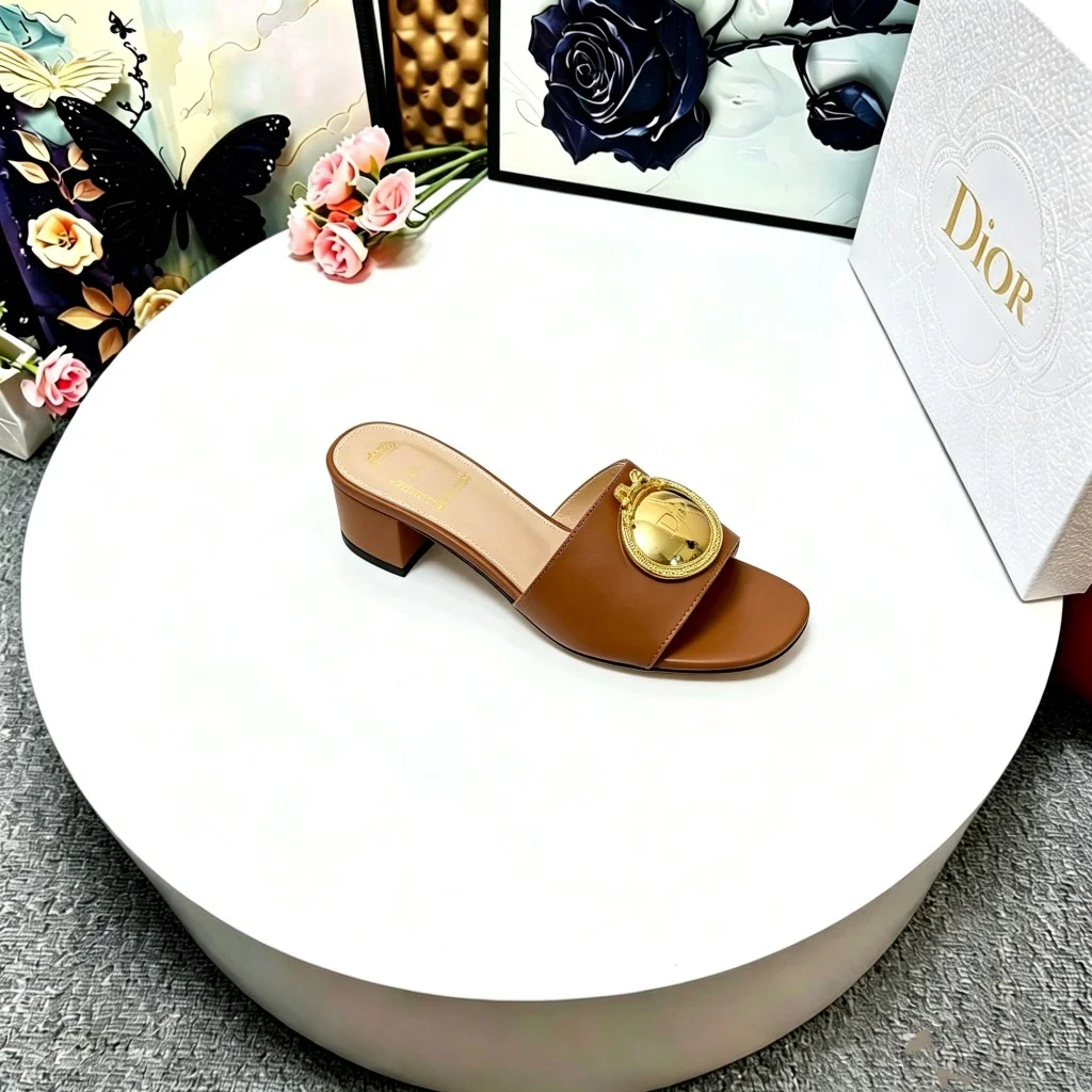 DIOR Slides Calf Leather Brown-Gold EU35-39 A70202609110918 - Image 4