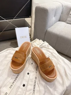 DIOR Slides Calfskin Leather Brown-Beige EU35-41 B50202609111784