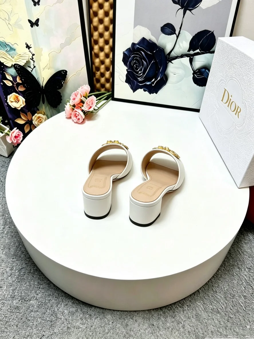 DIOR Slides Calfskin Leather White-Gold EU35-39 A70202609110917 - Image 8