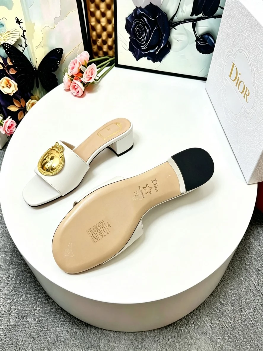 DIOR Slides Calfskin Leather White-Gold EU35-39 A70202609110917 - Image 9