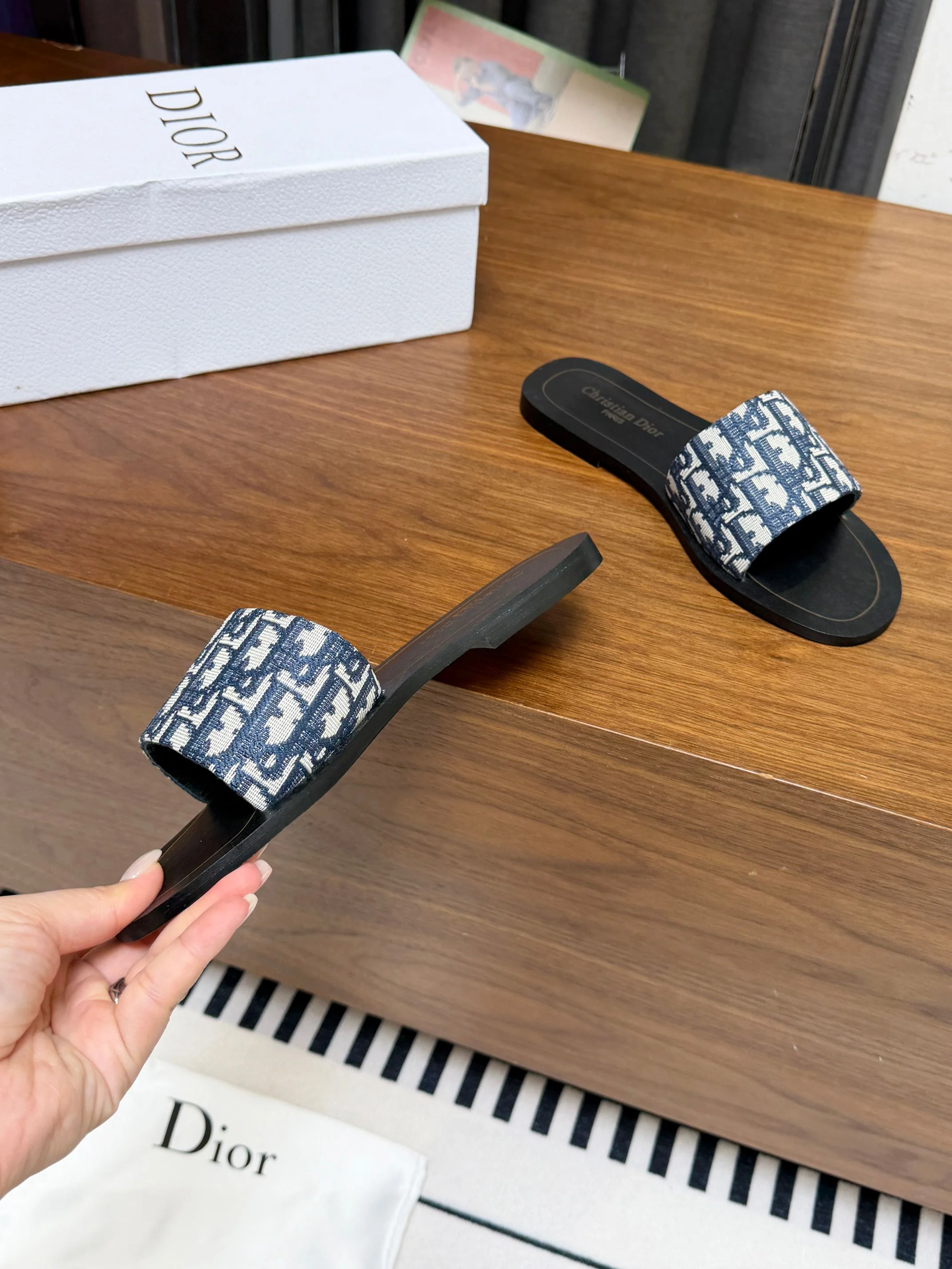 DIOR Slides Rubber Black-Blue EU35-44 A20202609111888 - Image 8