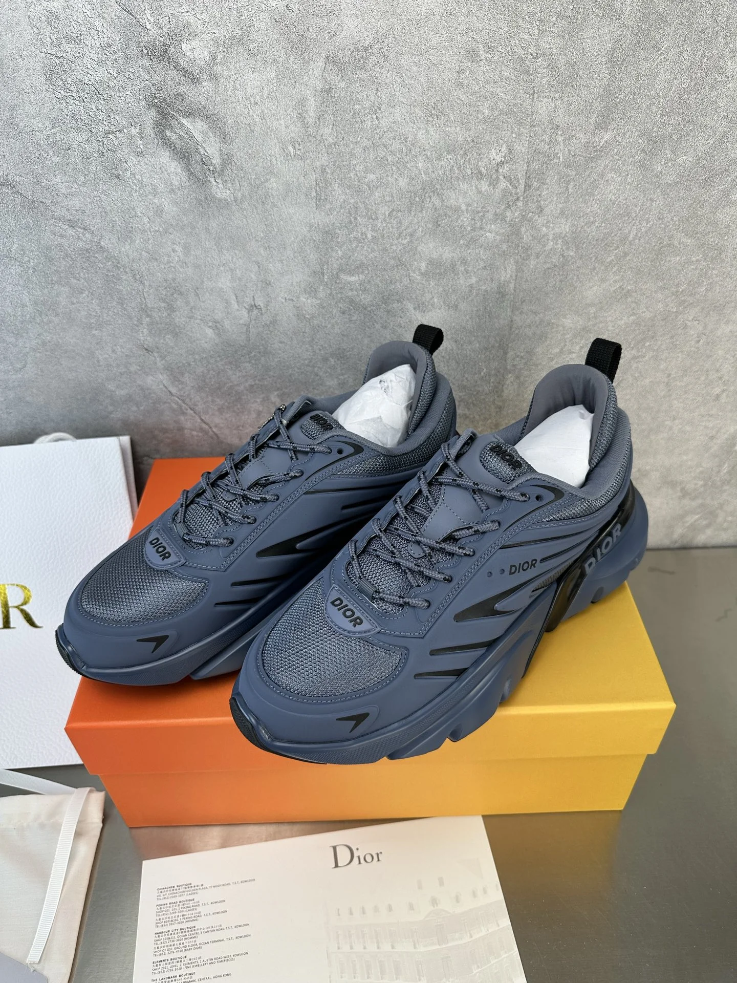 DIOR Sneakers Blue-Black C50202609110094 - Image 3