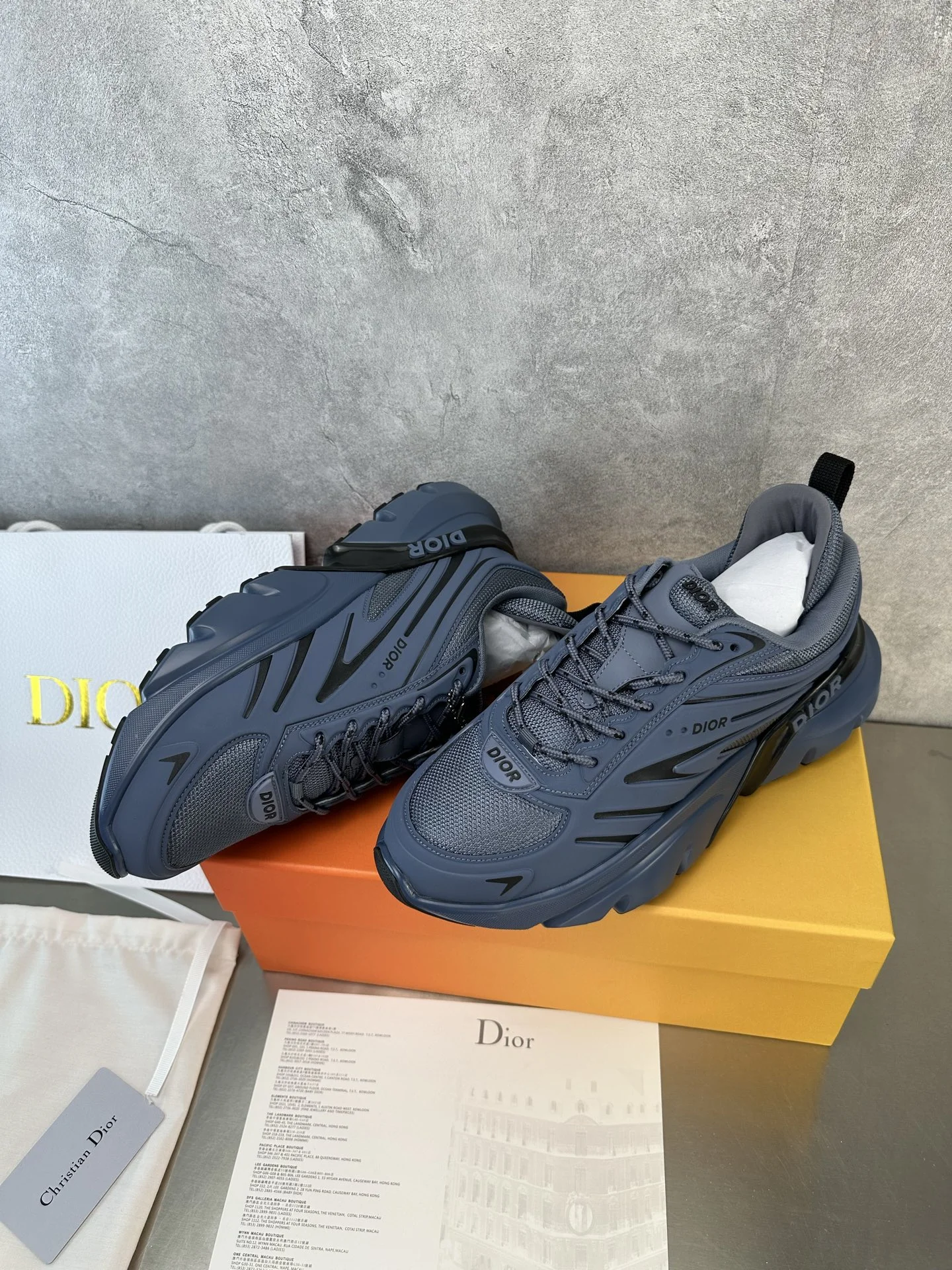 DIOR Sneakers Blue-Black C50202609110094 - Image 7