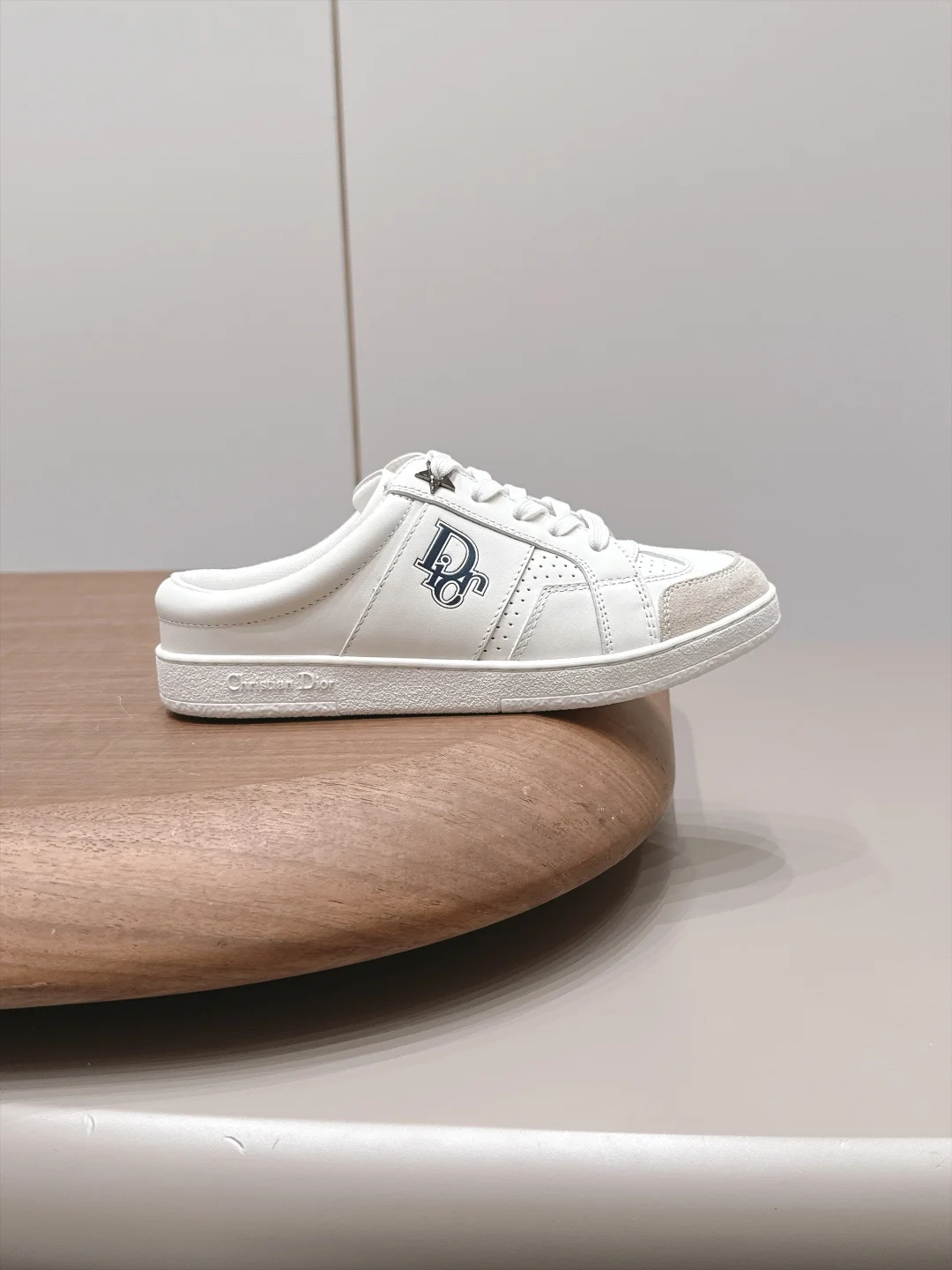 DIOR Sneakers Calfskin Leather White-Beige EU35-39 C20202609111561 - Image 5