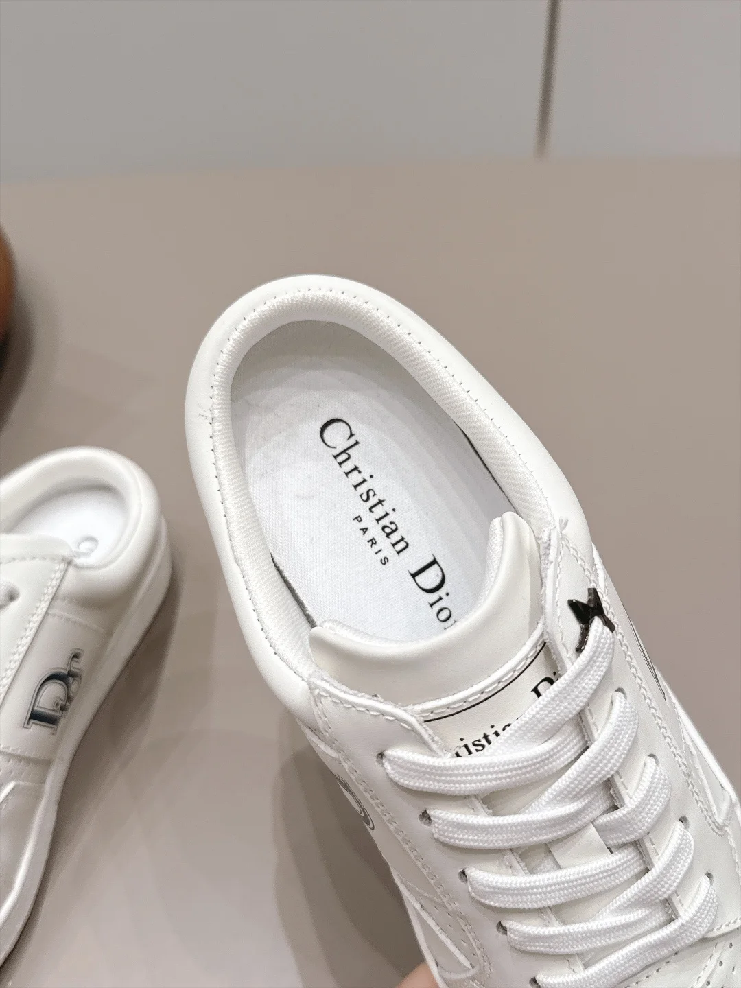 DIOR Sneakers Calfskin Leather White-Beige EU35-39 C20202609111561 - Image 6