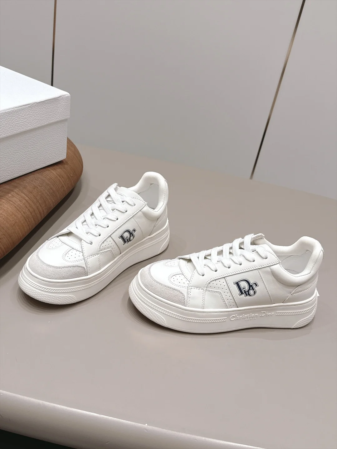 DIOR Sneakers Calfskin Leather White-Grey EU35-39 C20202609111564 - Image 3