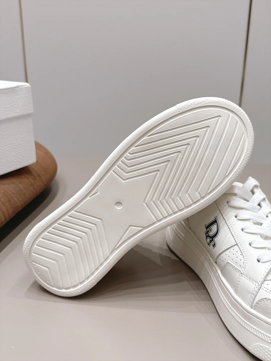 DIOR Sneakers Calfskin Leather White-Grey EU35-39 C20202609111564 - Image 9