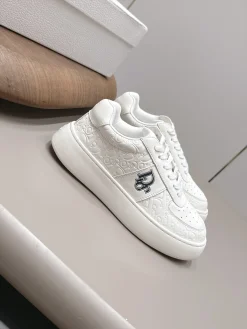 Alternative view of DIOR Sneakers Cowhide Leather White EU35-39 C30202609111566