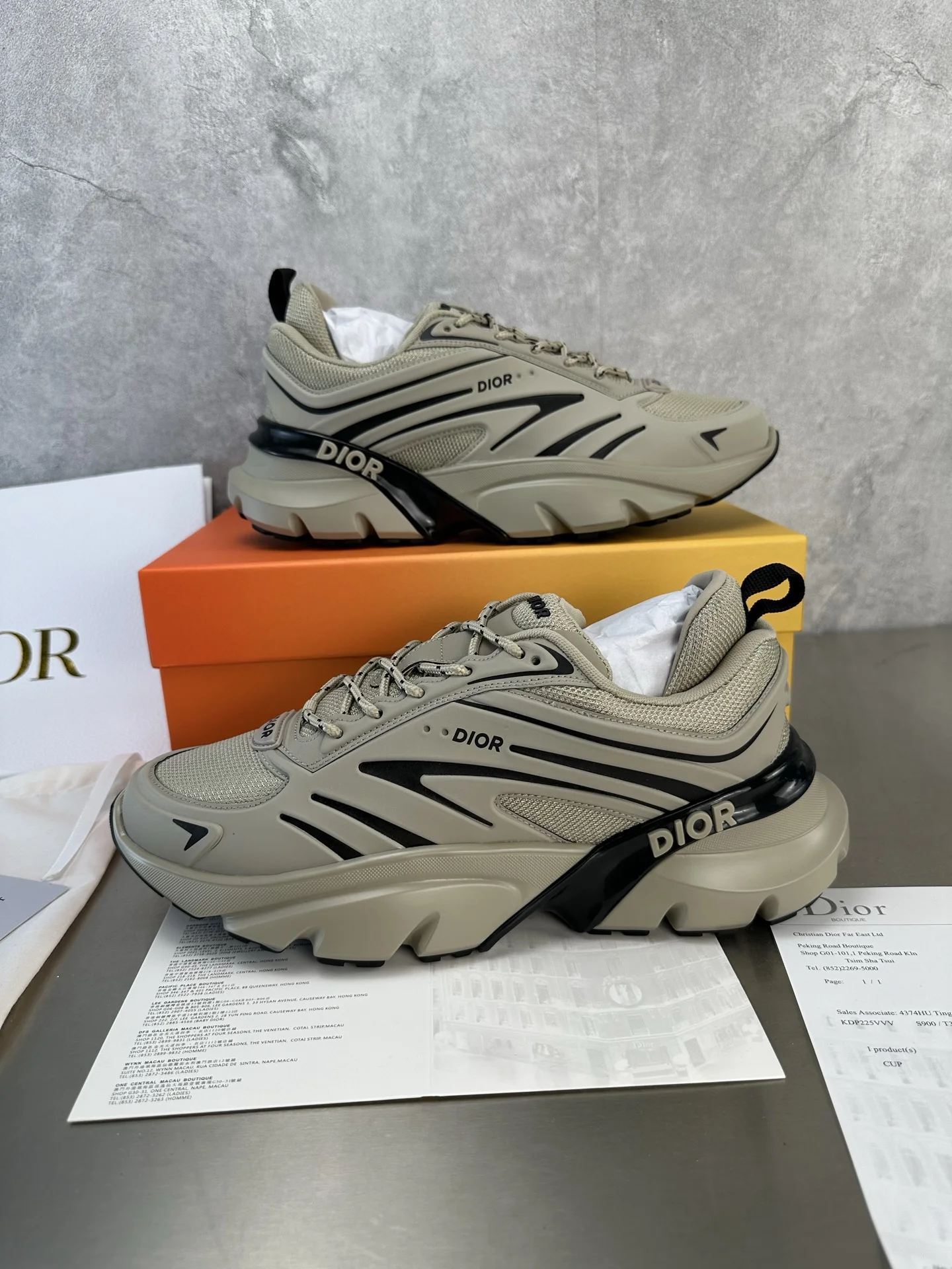 DIOR Sneakers Technical Mesh Beige-Black EU35-45 C50202609110091 - Image 4