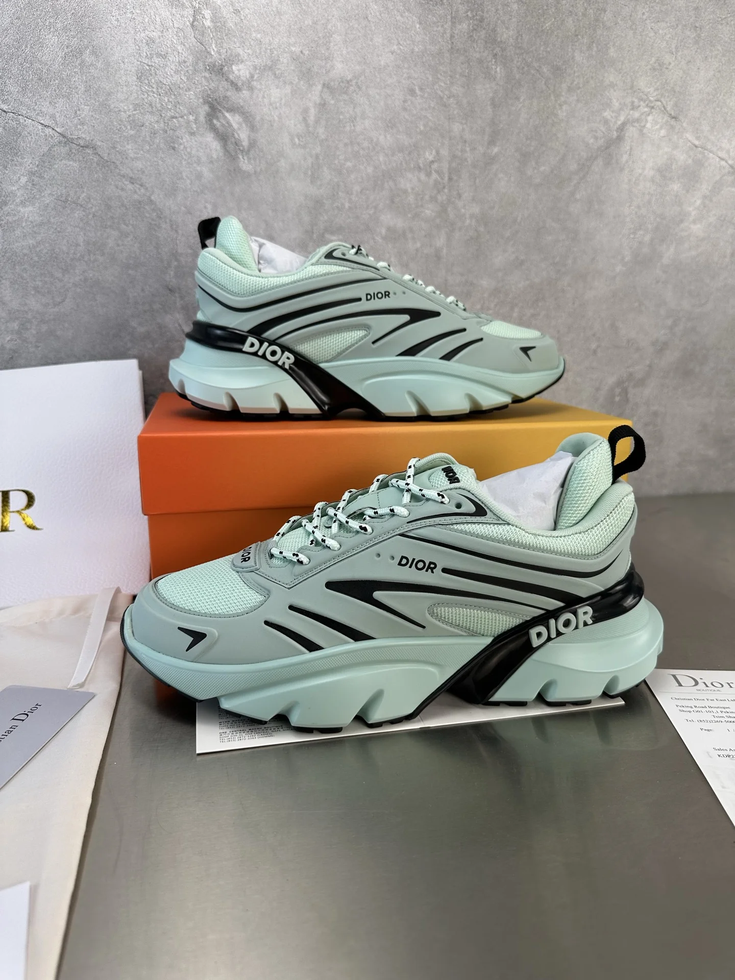DIOR Sneakers Technical Mesh Mint Green-Black EU35-45 C50202609110093 - Image 4