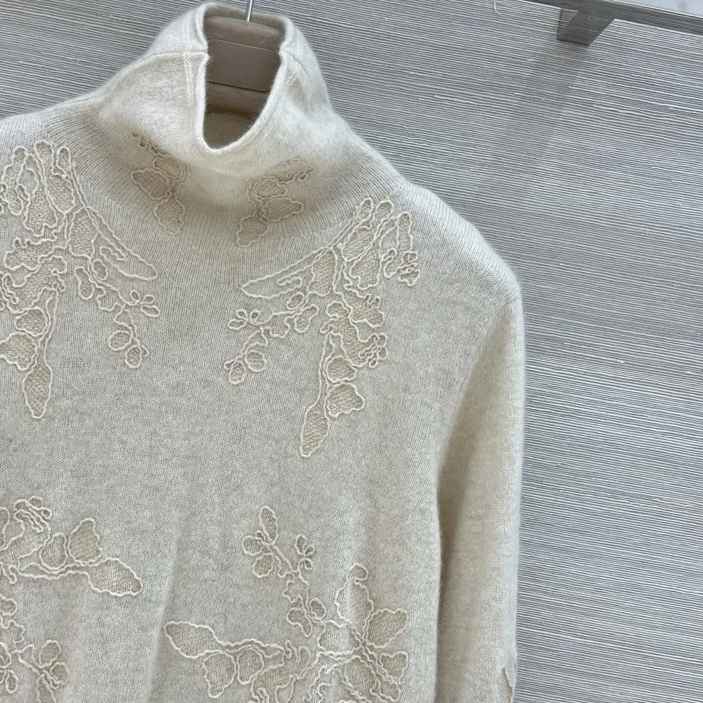 DIOR Sweaters Cashmere Beige-Cream S-L C95202609061172 - Image 4