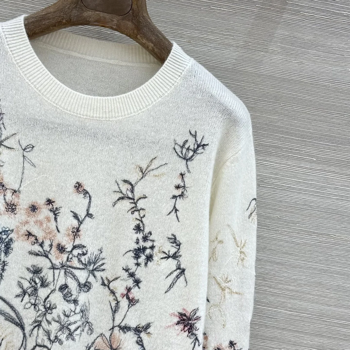 DIOR Sweaters Cashmere Cream-Multi 36-40 D65202609061165 - Image 4