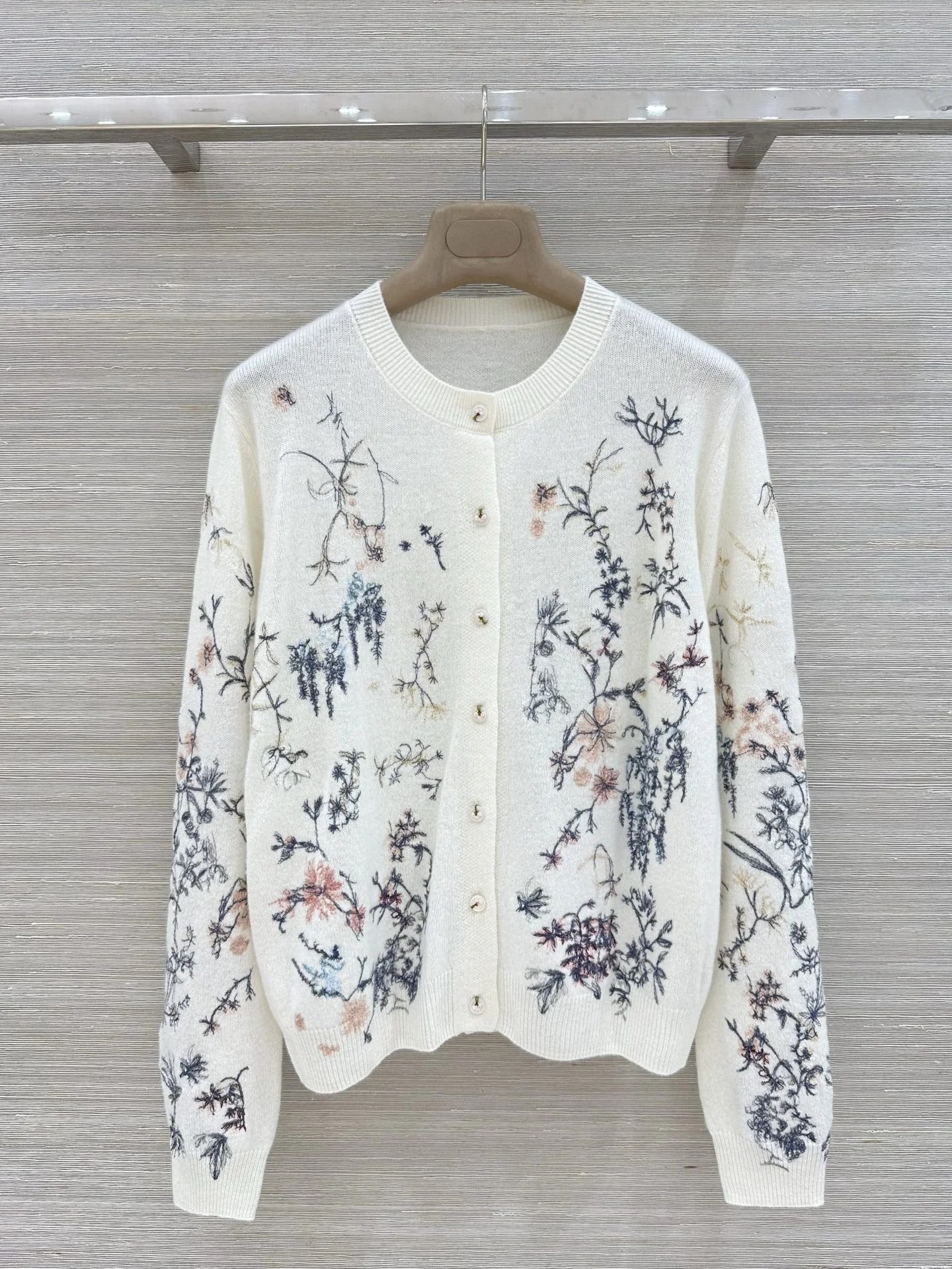 DIOR Sweaters Cashmere Cream-Multi 36-40 E15202609061163