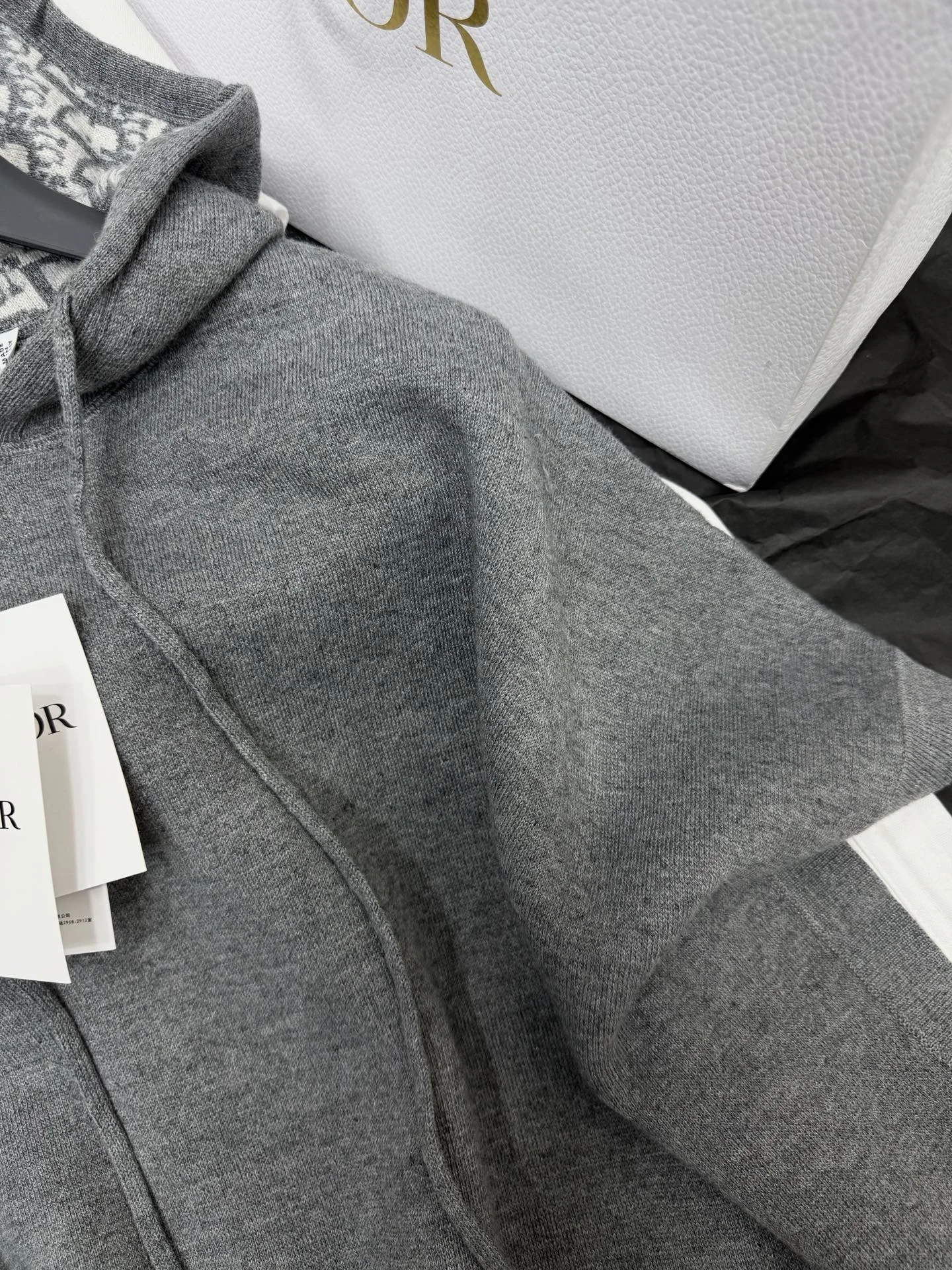 DIOR Sweaters Grey-White S-L G15202609060295 - Image 6