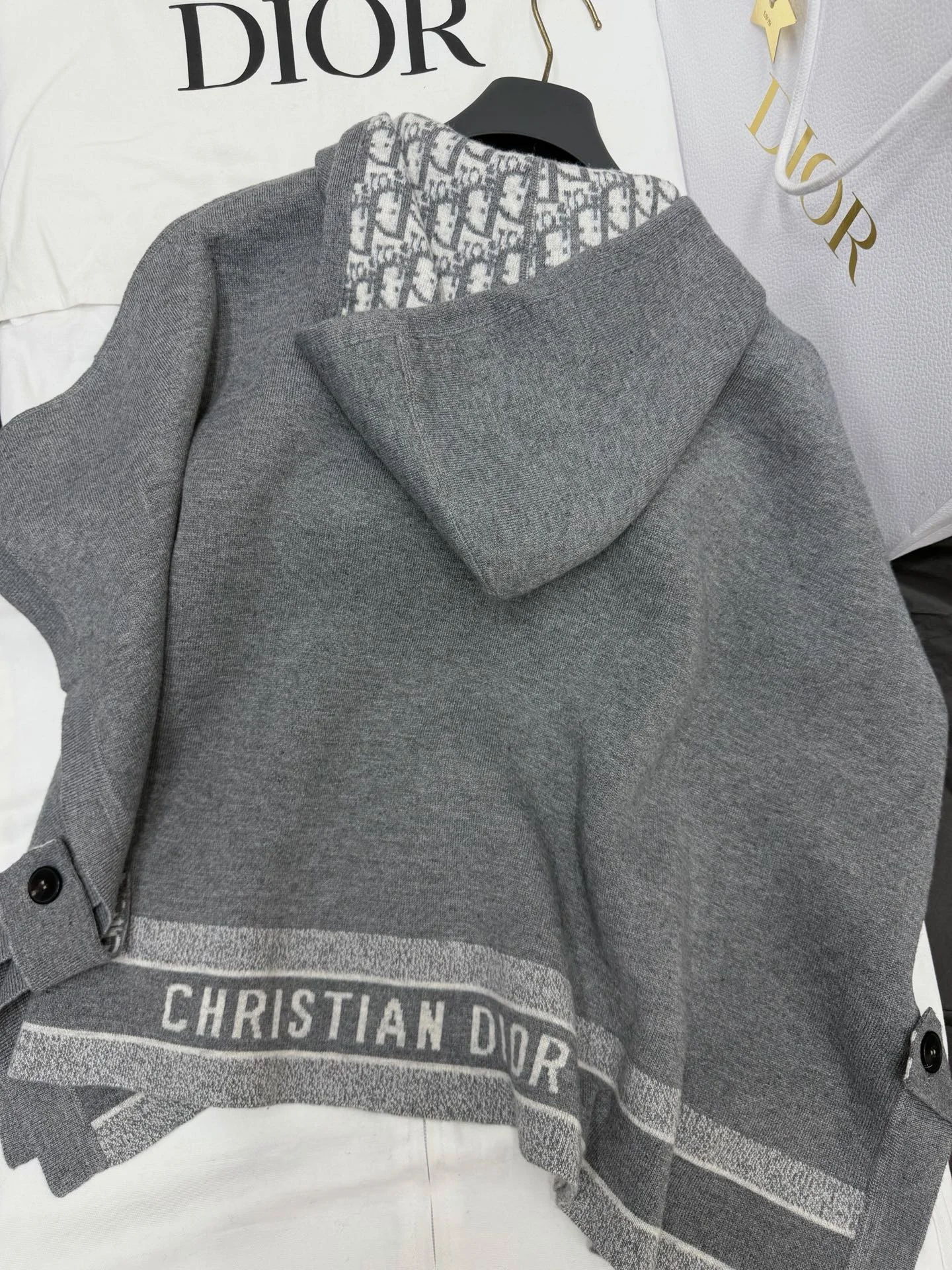 DIOR Sweaters Grey-White S-L G15202609060295 - Image 9