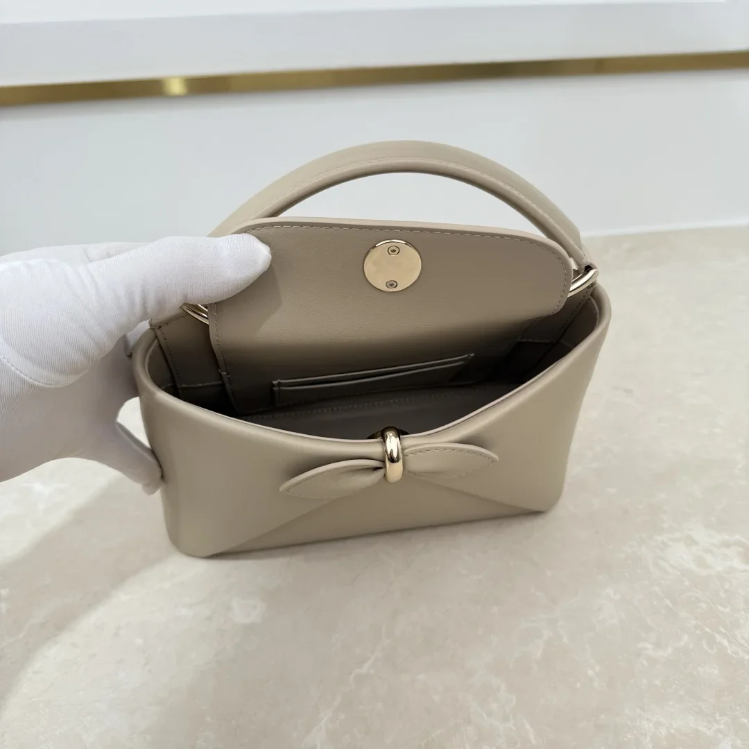 DIOR Top Handle Bags Beige-Gold G00202609090199 - Image 8