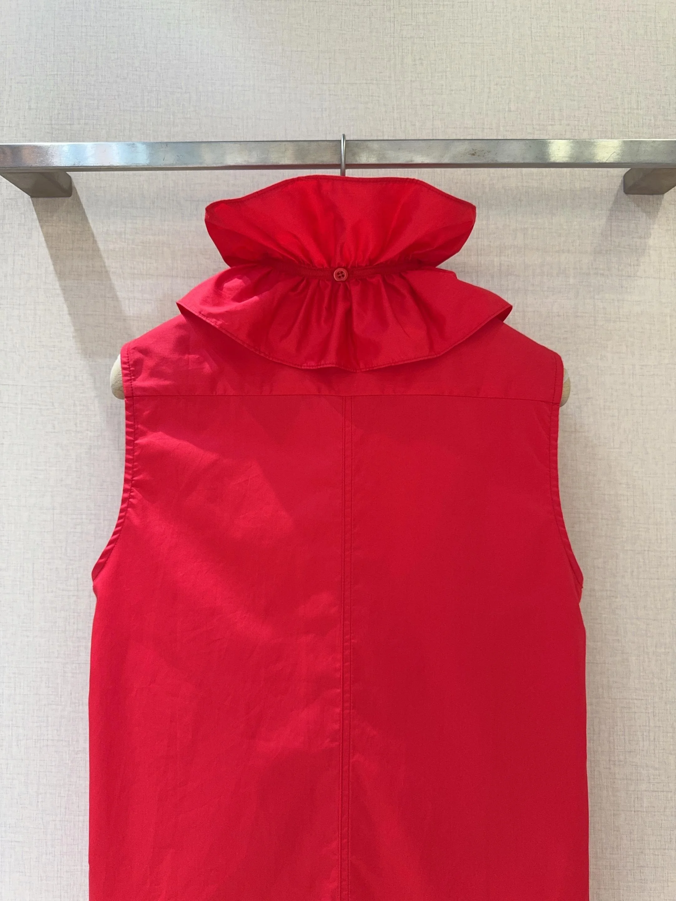 DIOR Vests Red S-L B20202609062982 - Image 5