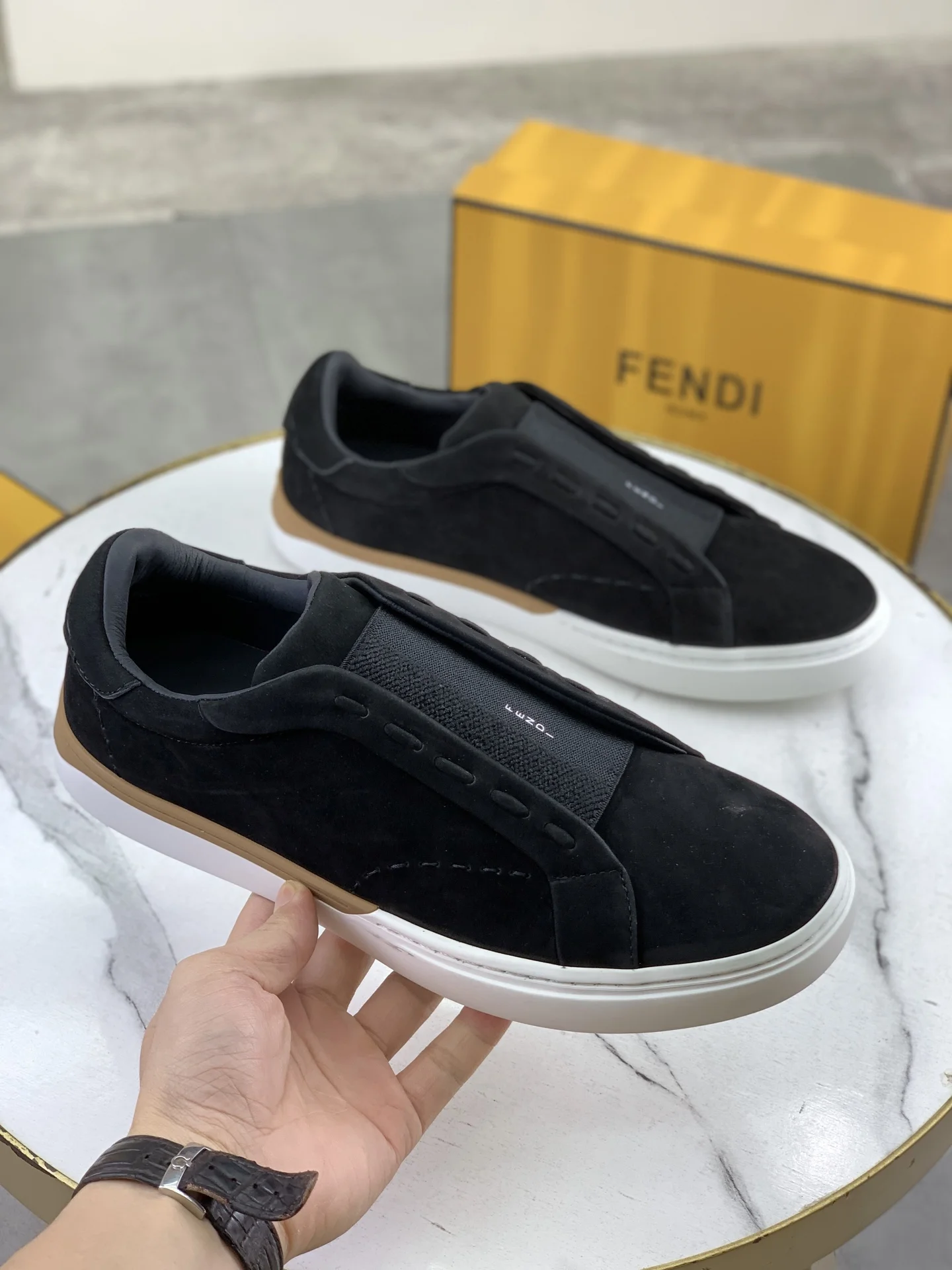 FENDI Sneakers Leather Black-White EU39-44 C40202609110946 - Image 3