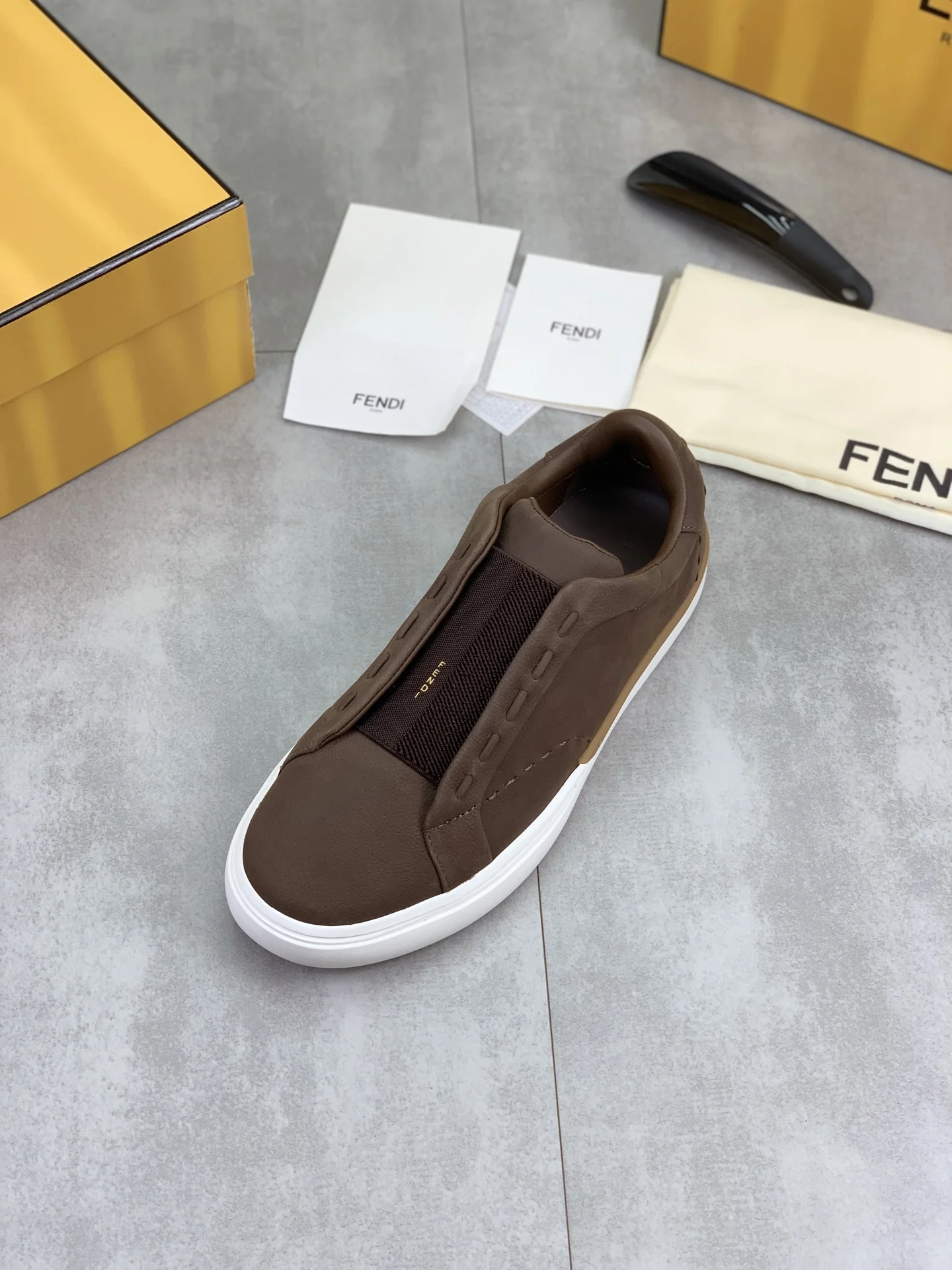 FENDI Sneakers Leather Brown-White EU39-44 C40202609110947 - Image 5