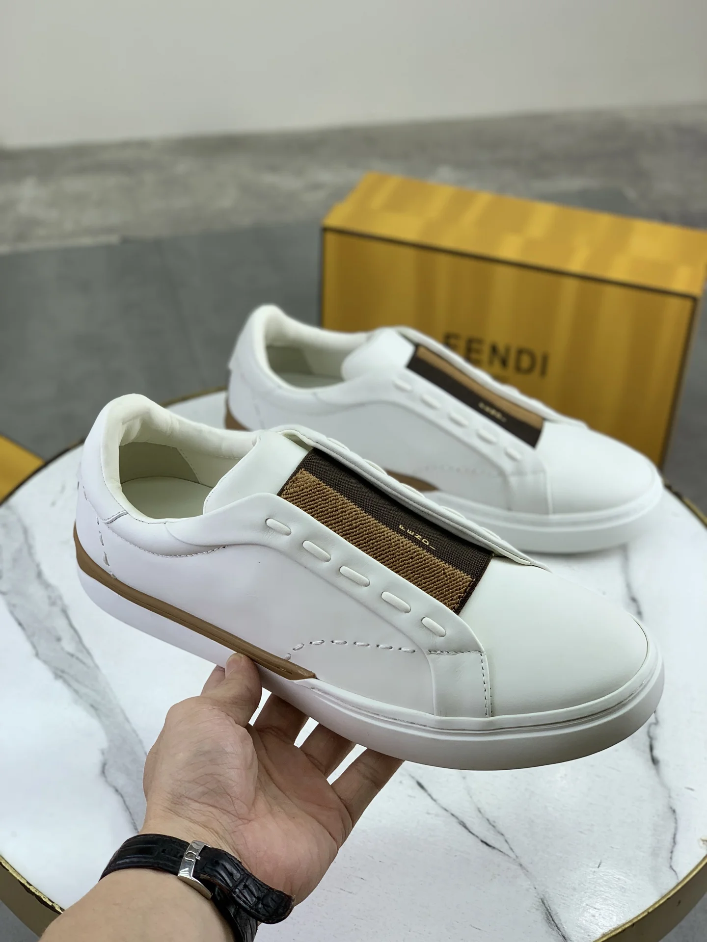 FENDI Sneakers Leather White-Brown EU39-44 C40202609110948 - Image 3