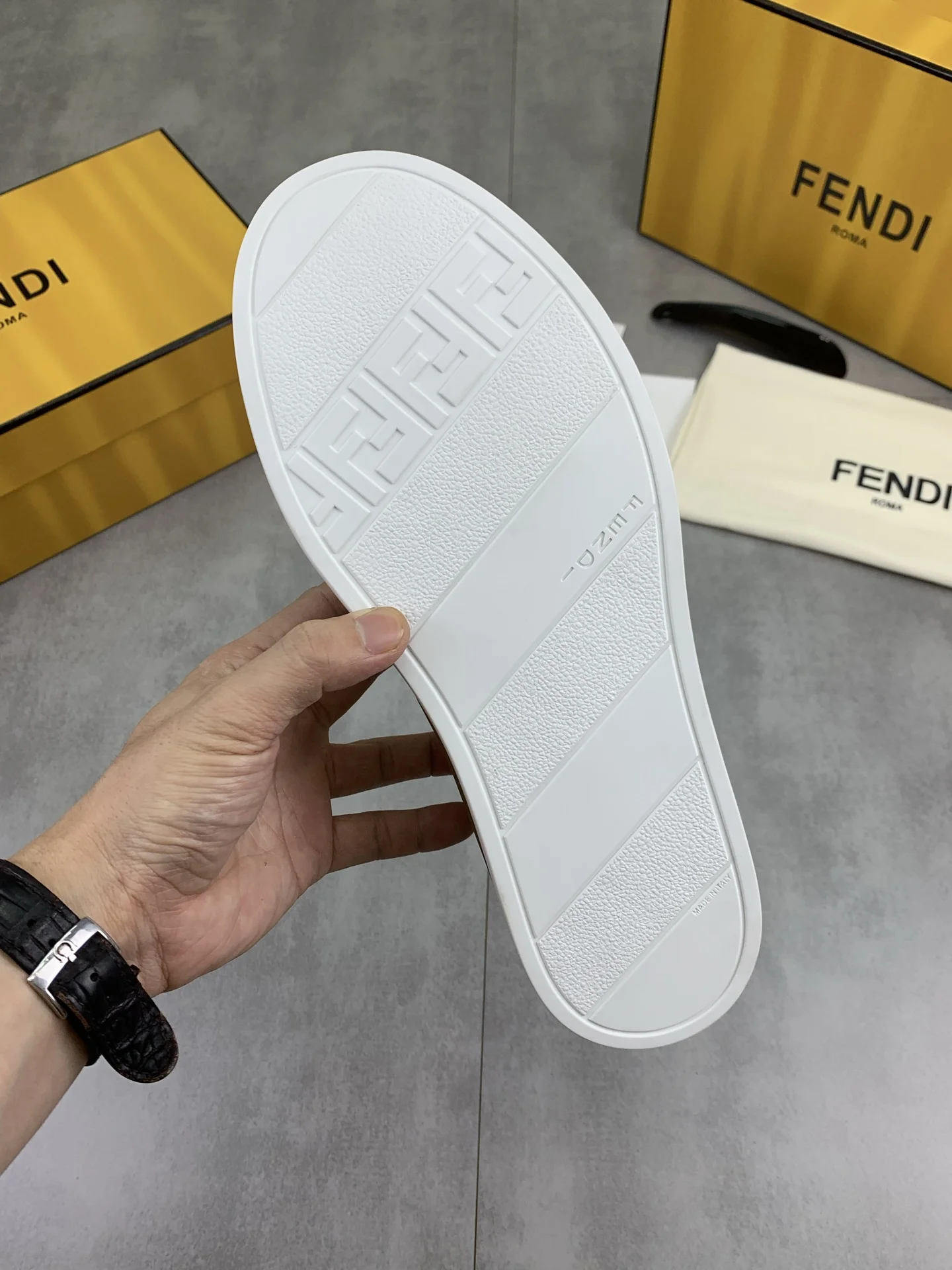 FENDI Sneakers Leather White-Brown EU39-44 C40202609110948 - Image 8