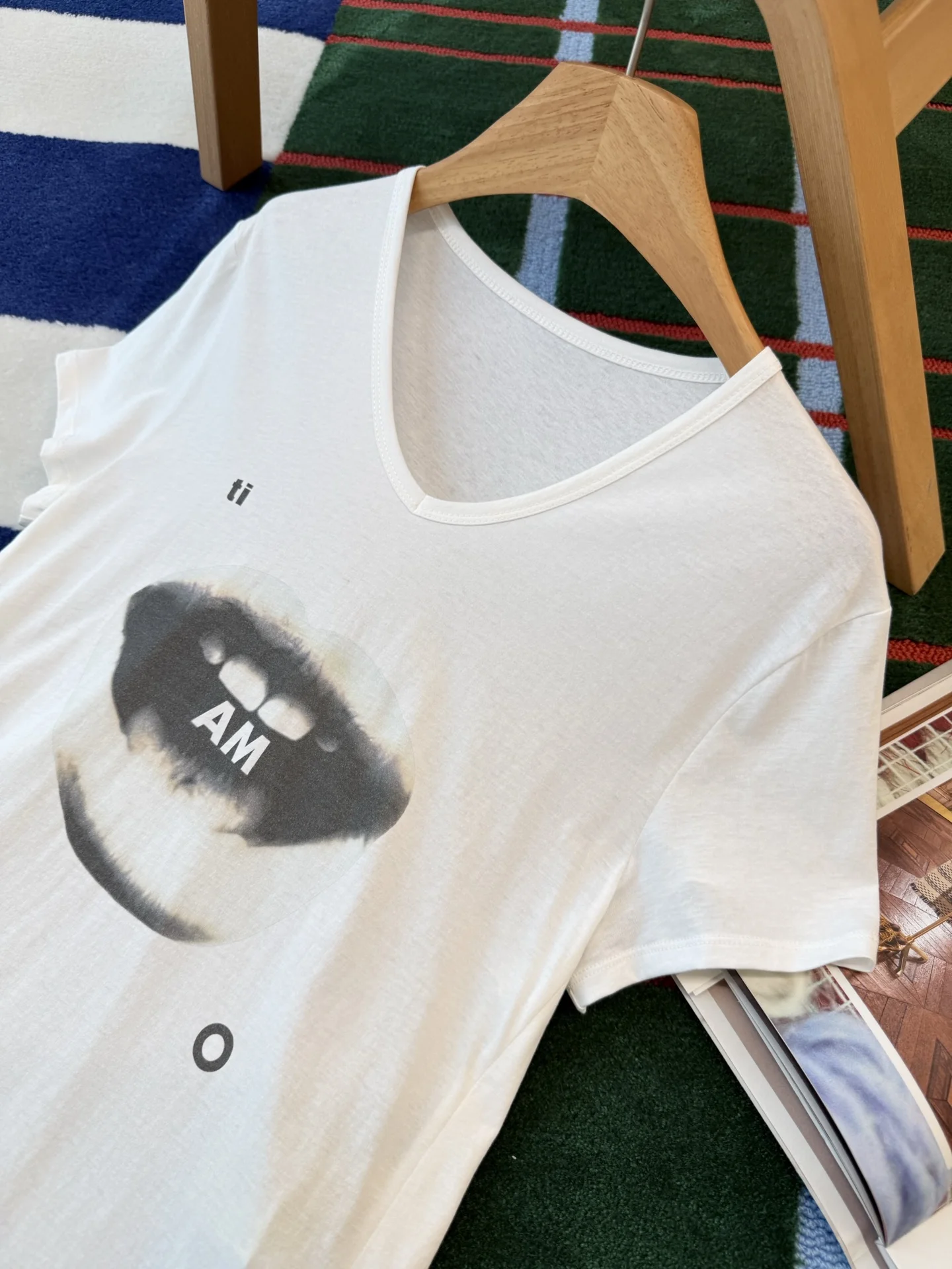 FENDI T-shirts White-Black S-L A85202609061408 - Image 2