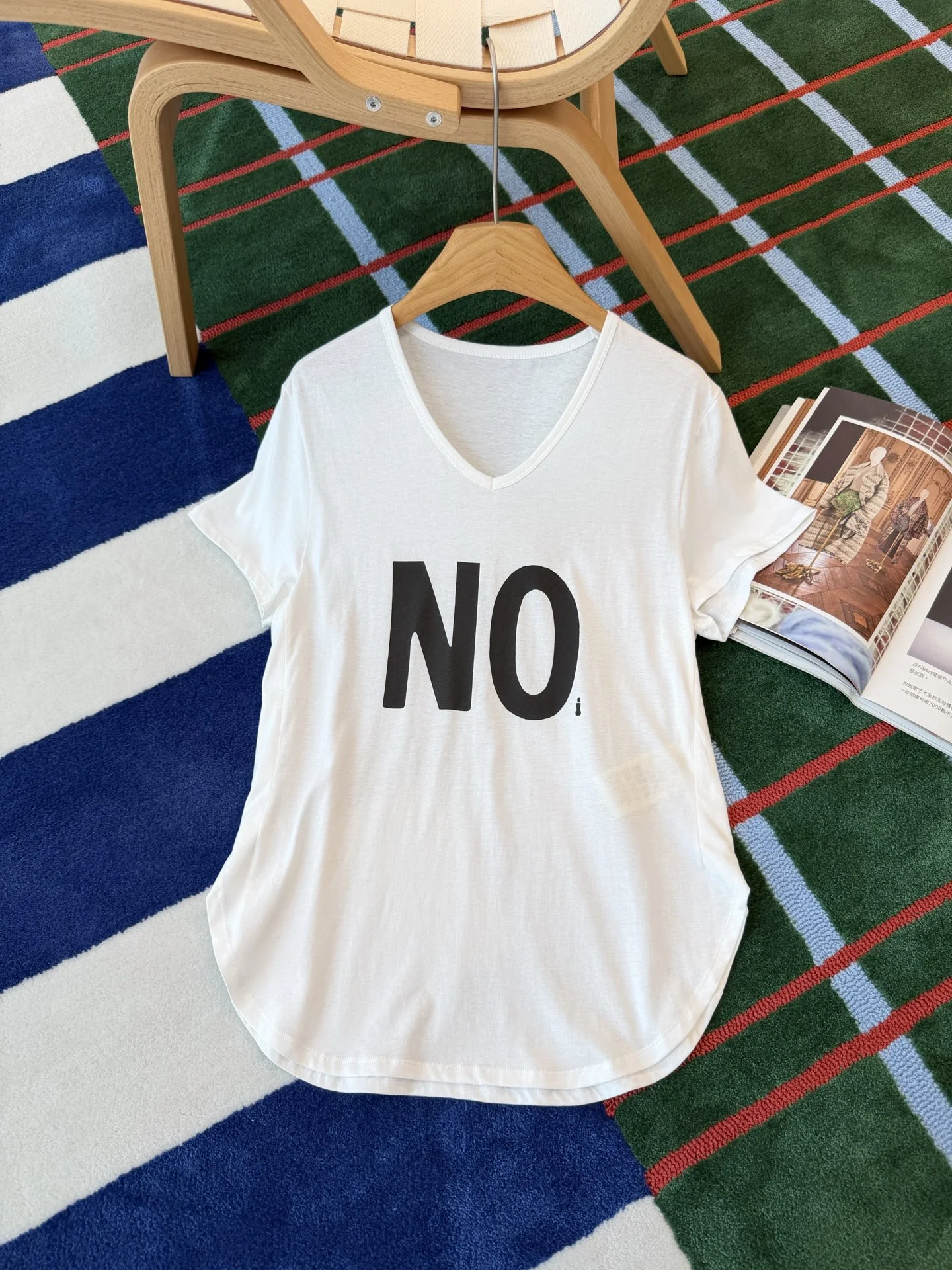 FENDI T-shirts White-Black S-L A85202609061409