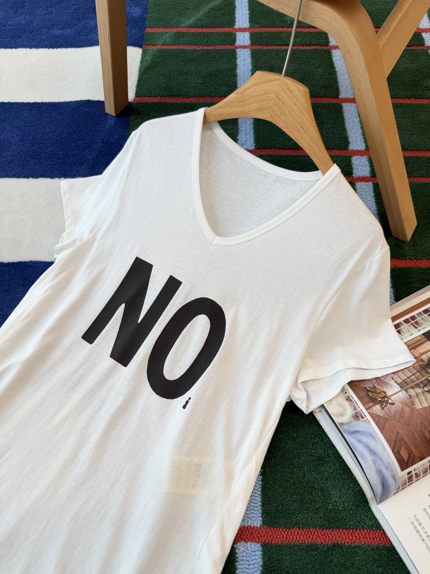 FENDI T-shirts White-Black S-L A85202609061409 - Image 2