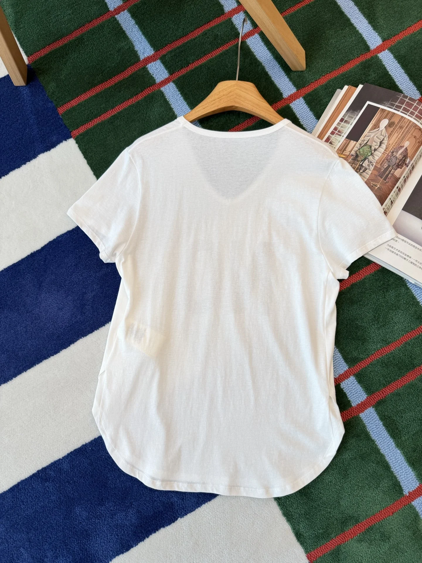 FENDI T-shirts White-Black S-L A85202609061409 - Image 6