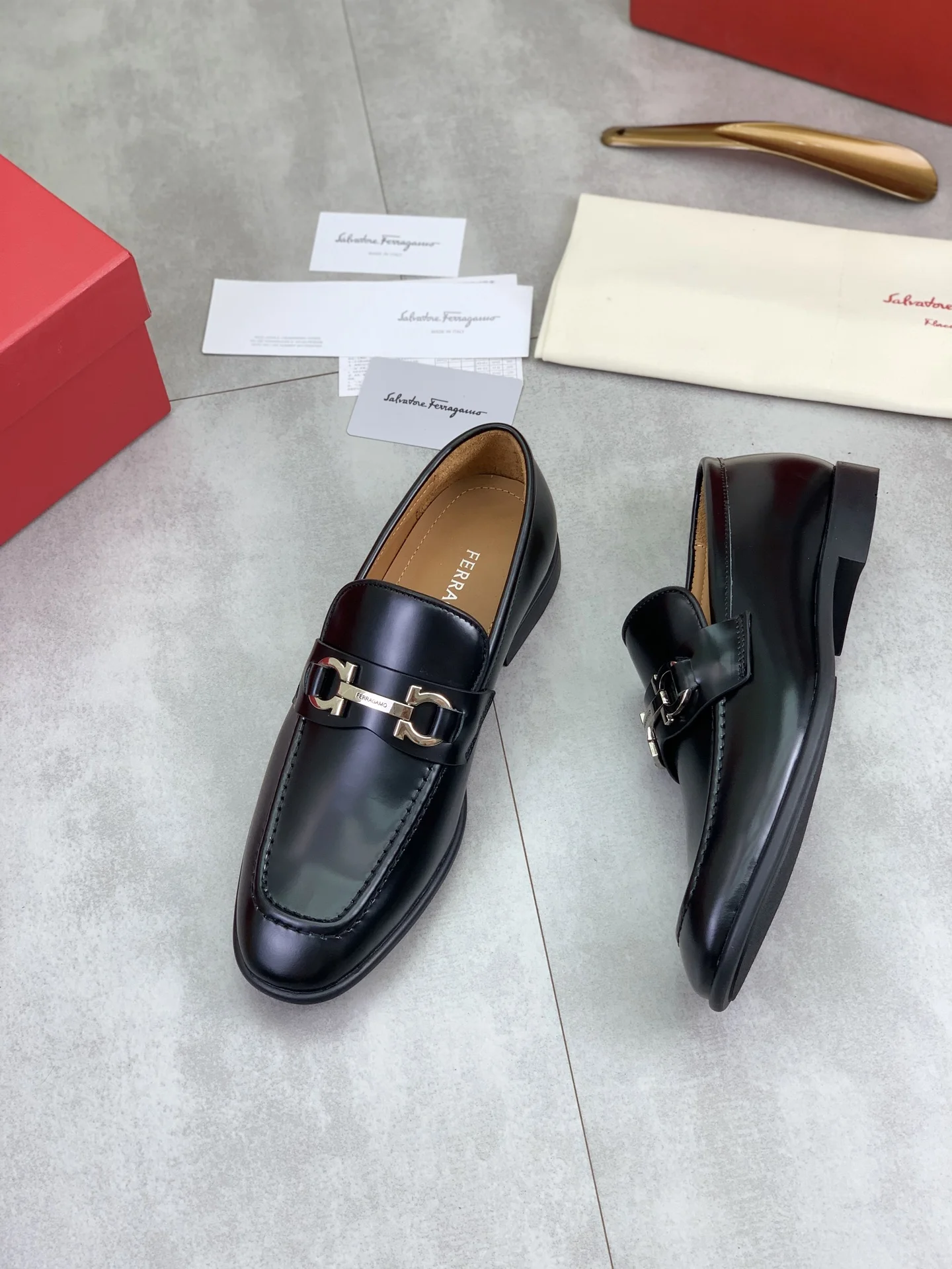 FERRAGAMO Formal Shoes Calf Leather Black-Silver EU39-44 C80202609110931 - Image 5