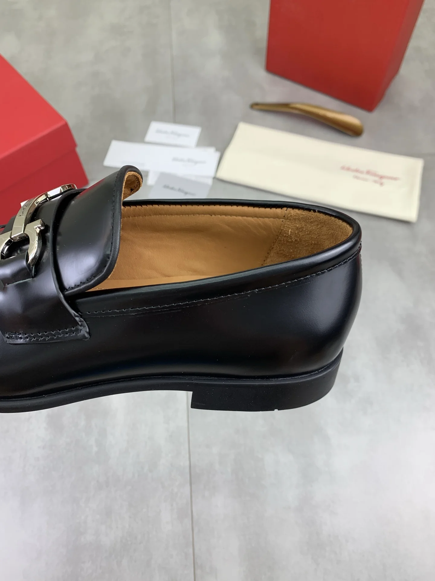 FERRAGAMO Formal Shoes Calf Leather Black-Silver EU39-44 C80202609110931 - Image 7