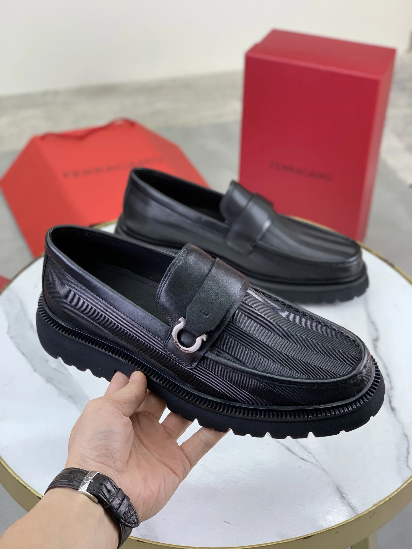 FERRAGAMO Formal Shoes Calfskin Leather Black-Silver EU39-45 C80202609111085 - Image 3