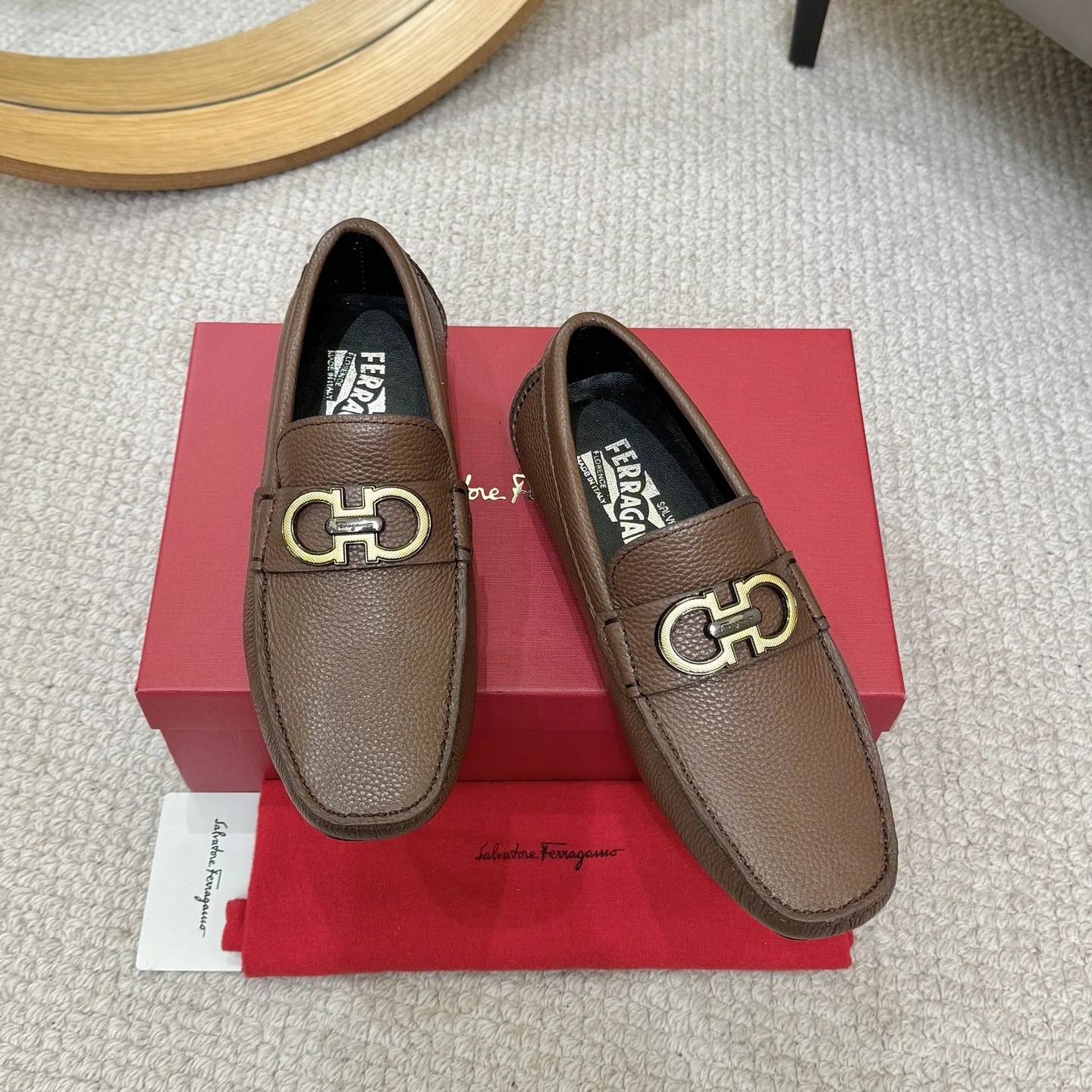 FERRAGAMO Loafers Brown-Gold B00202609110170