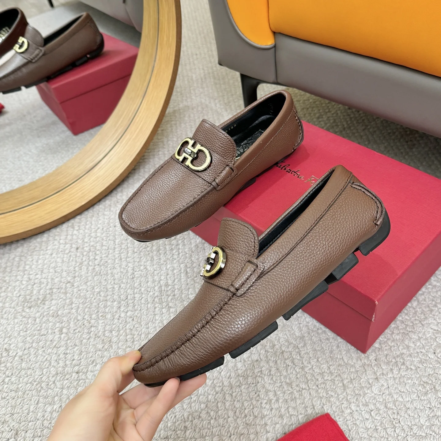 FERRAGAMO Loafers Brown-Gold B00202609110170 - Image 4