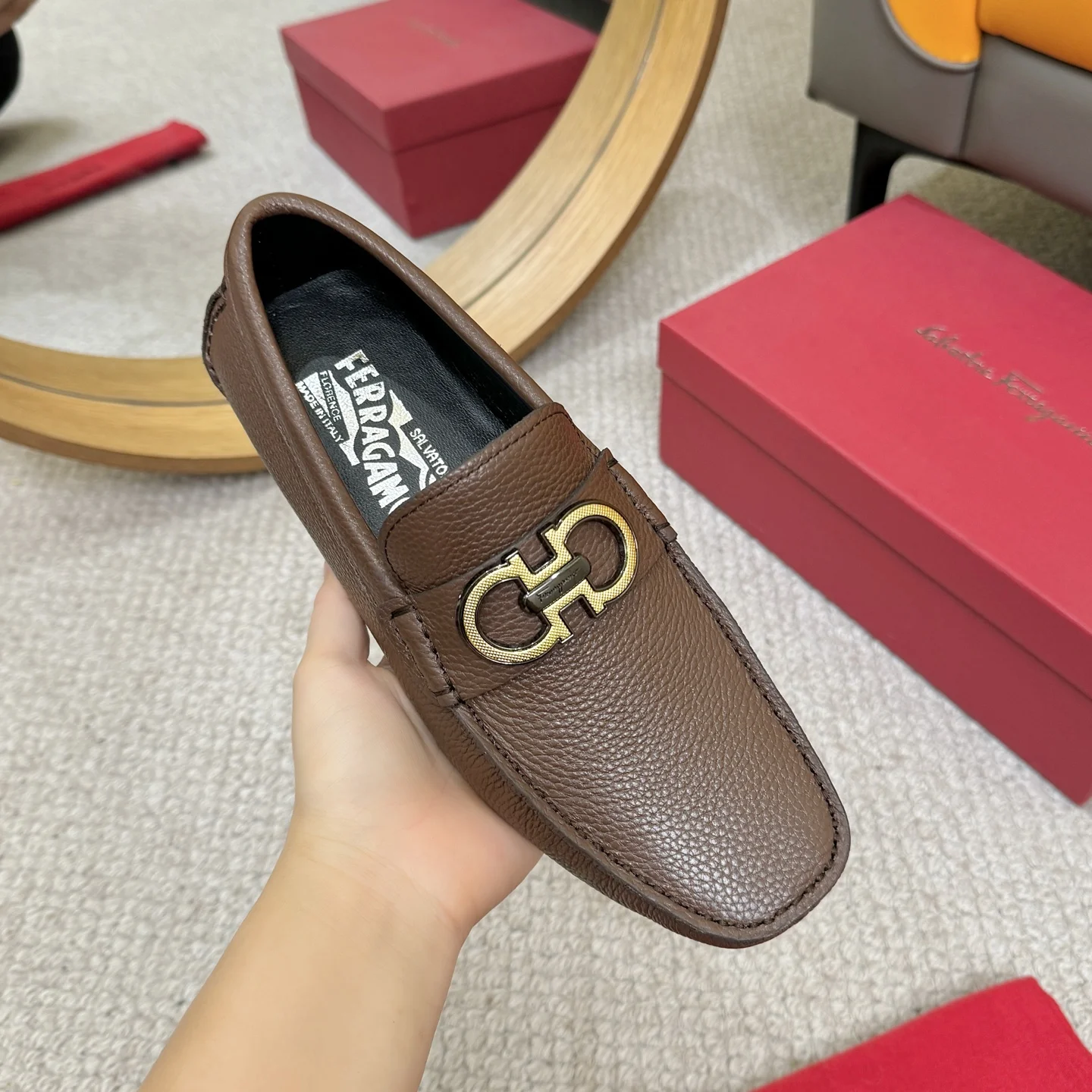FERRAGAMO Loafers Brown-Gold B00202609110170 - Image 5