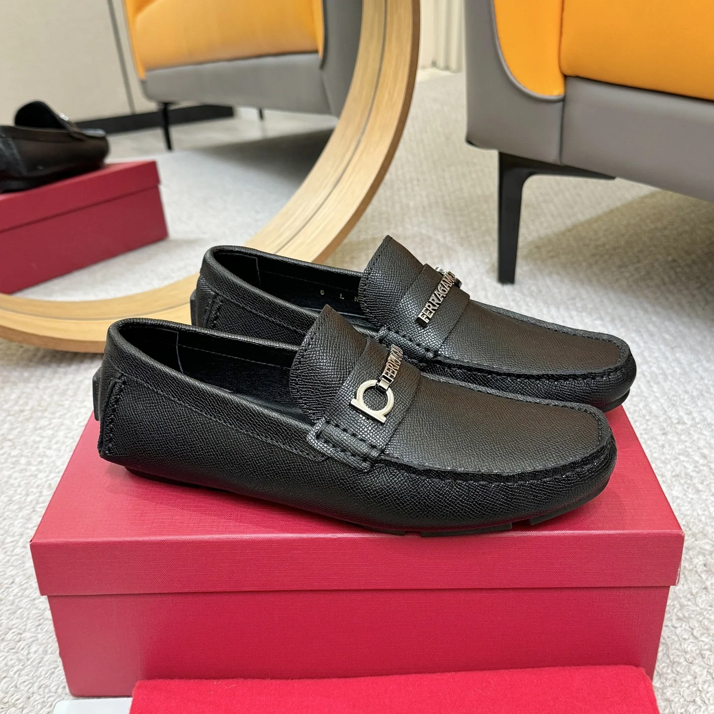 FERRAGAMO Loafers Calf Leather Black-Silver EU38-46 B00202609110166 - Image 3