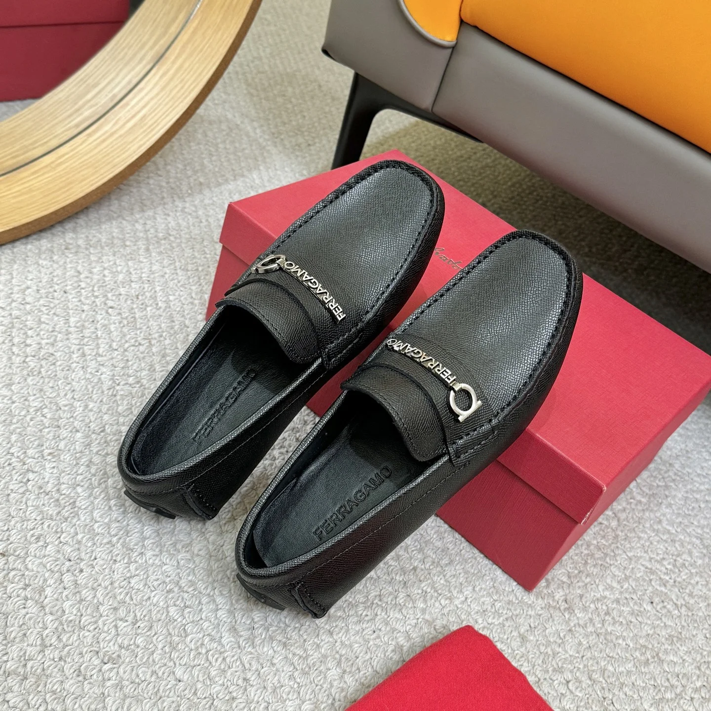 FERRAGAMO Loafers Calf Leather Black-Silver EU38-46 B00202609110166 - Image 8