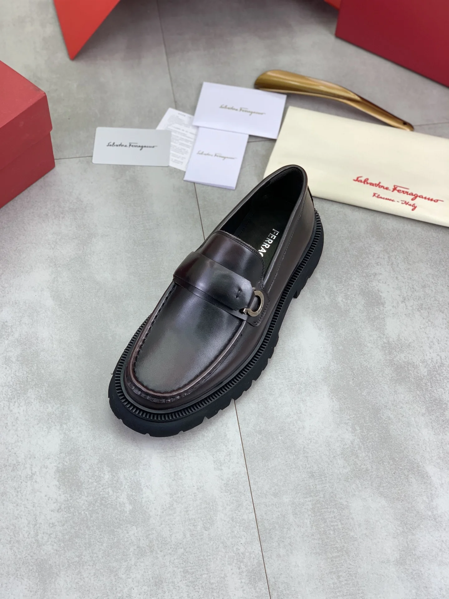 FERRAGAMO Loafers Calf Leather Brown-Black EU39-45 C80202609111087 - Image 4