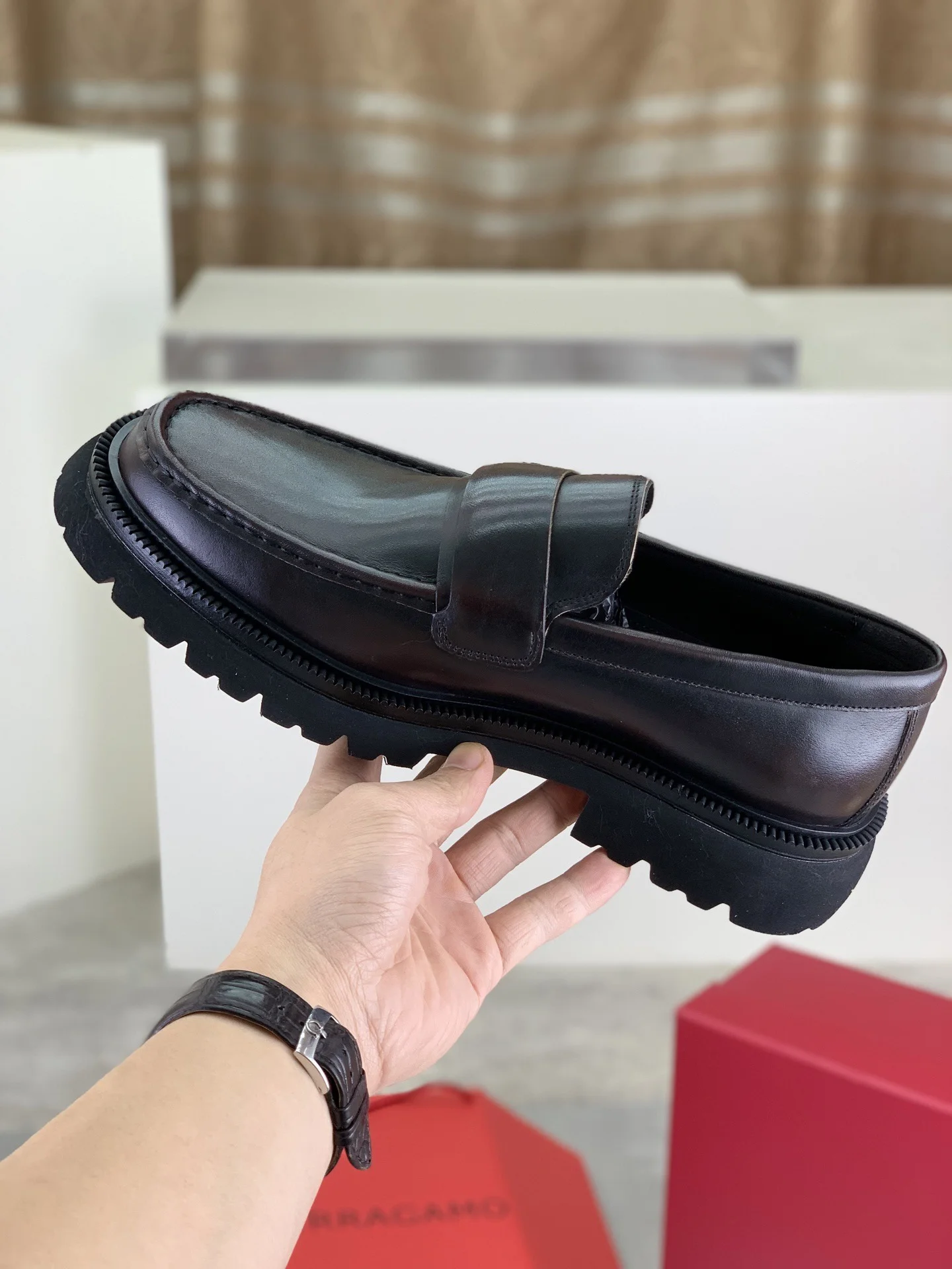 FERRAGAMO Loafers Calf Leather Brown-Black EU39-45 C80202609111087 - Image 6