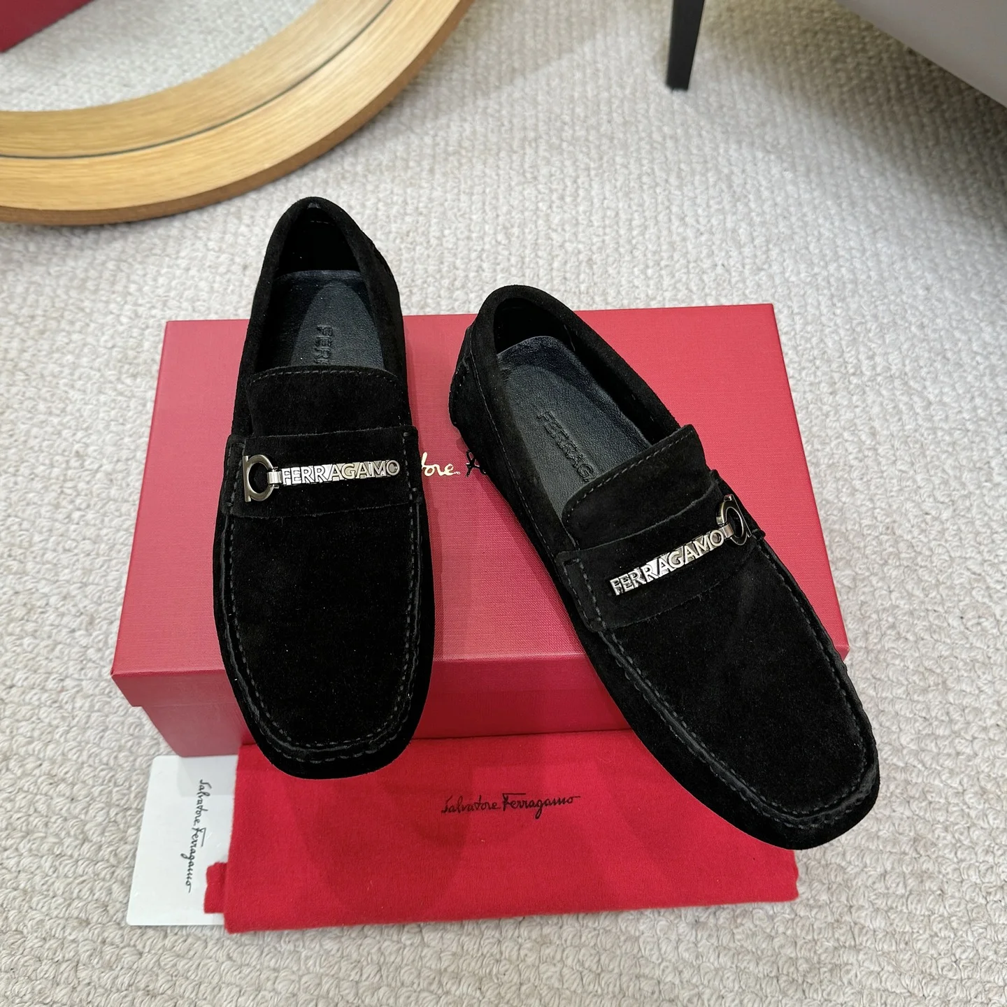 FERRAGAMO Loafers Calfskin Leather Black-Silver EU38-46 B00202609110165